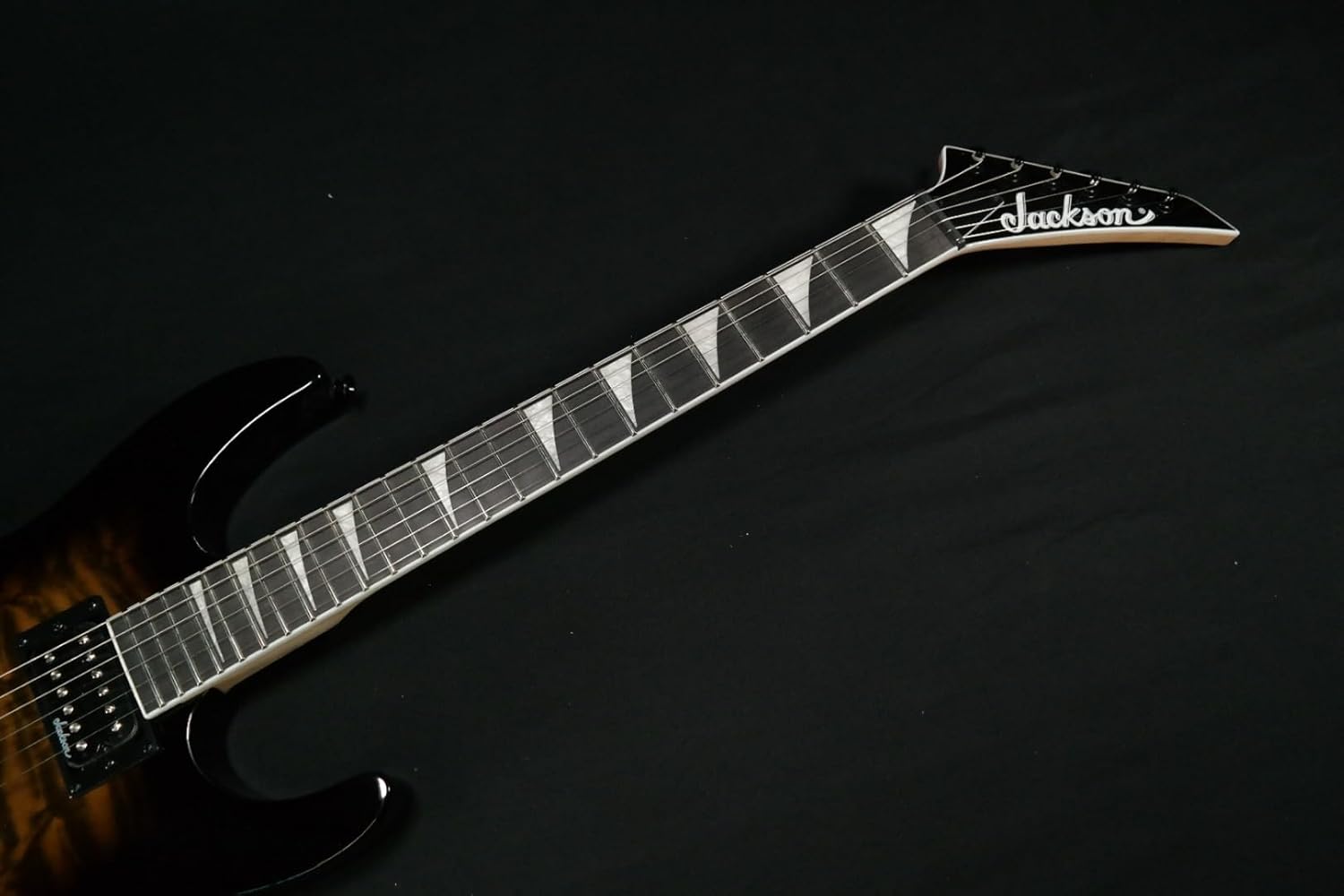 Jackson Dinky JS20 DKQ Electric Guitar - Tobacco Burst