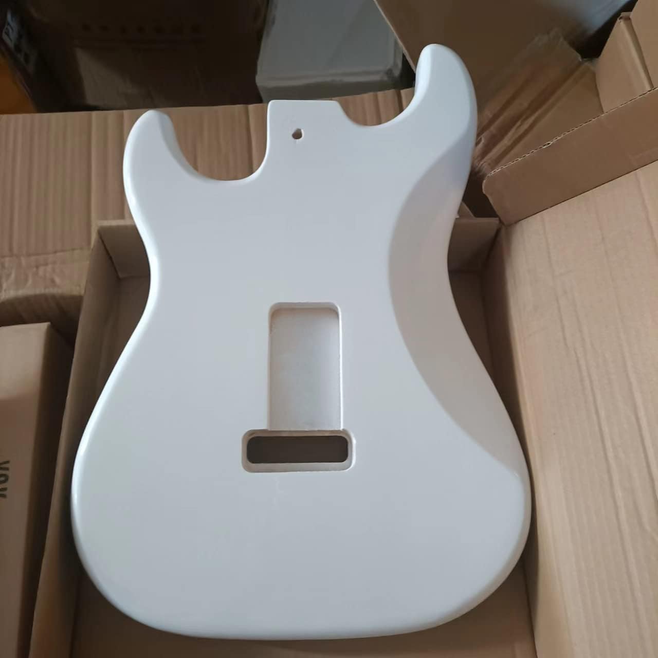 JD.Moon Electric Guitar Body for Fender ST Strat Guitar Accessory DIY Poplar HSH Guitar Body White