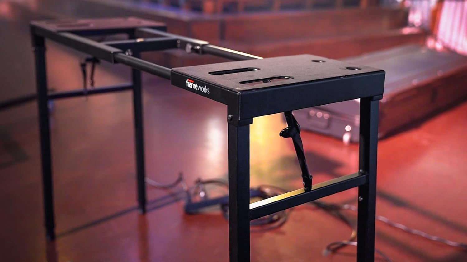 Gator Frameworks Keyboard and Audio Utility Table with Multi Point Adjustability and Built in Leveling Bubble, Min/Max Height - 26