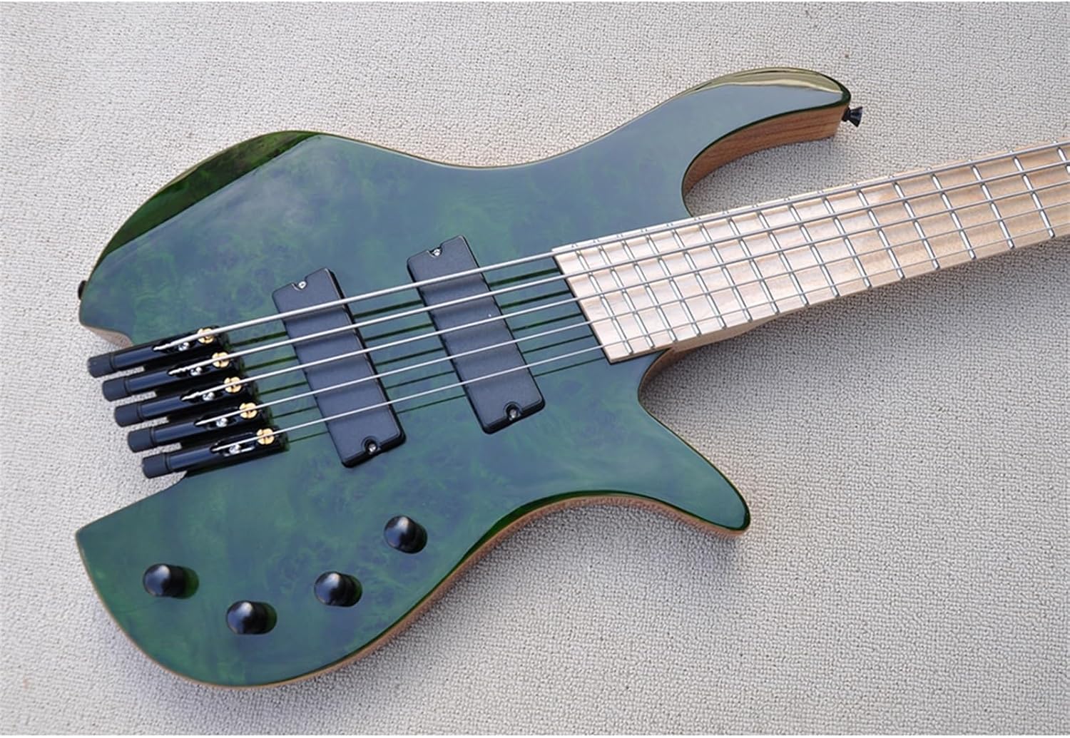 5 Strings Headless Electric Bass Guitar with Ash Body Maple Fretboard Slanted Pickups/Frets Professional Headless Guitar