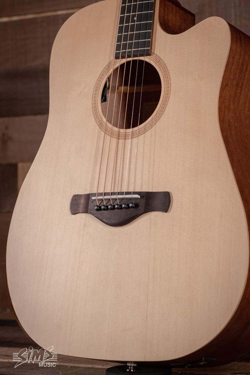 Ibanez AW150CE Artwood Acoustic-Electric Guitar