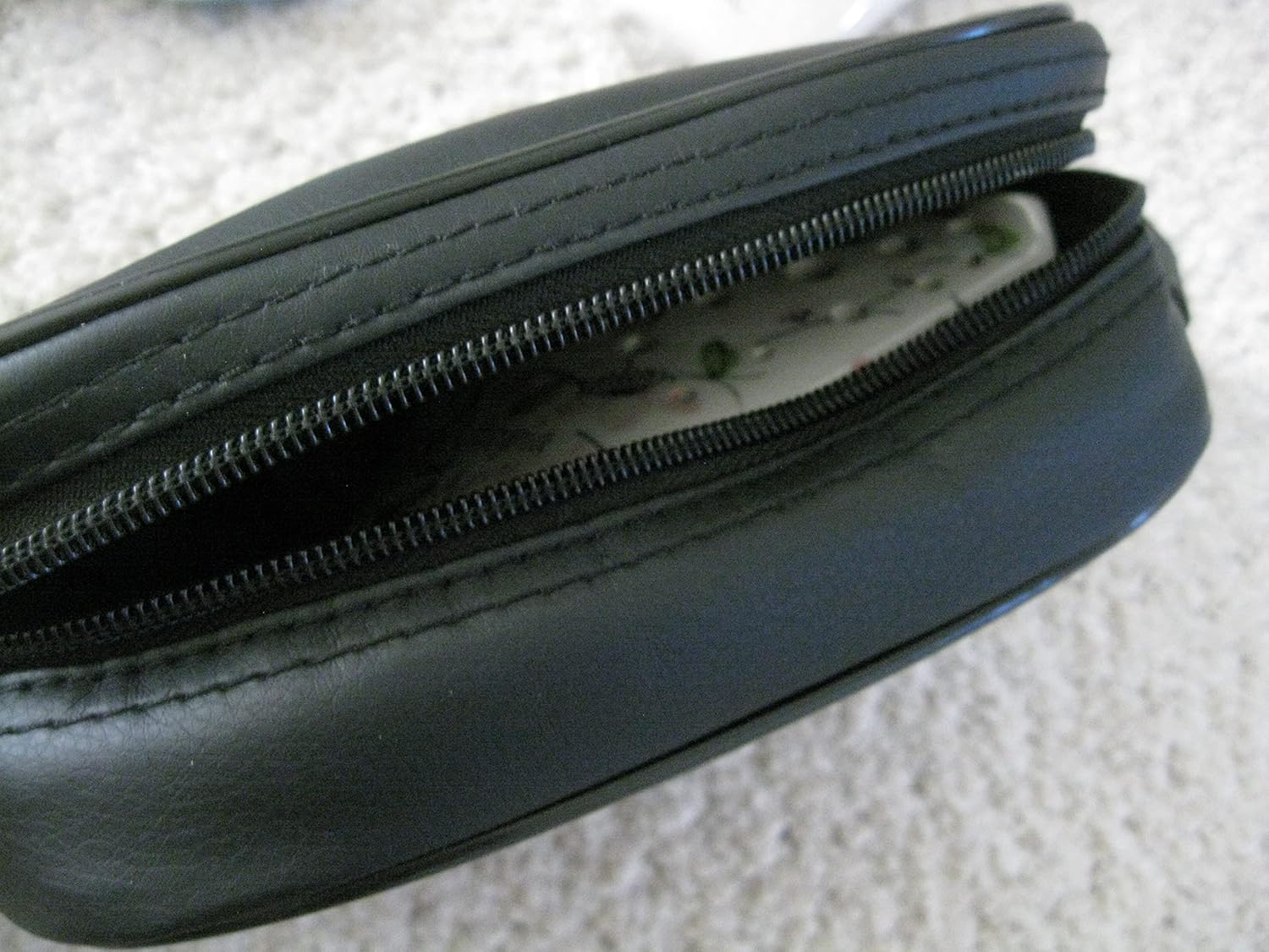 Utopia Ceramic Gross White w. scattered Romantic Cheery Blossom Pattern Alto C Key / 3 Octave Chromatic Range Ceramic Ocarina - High temperature Kiln Treated good Hardness Endurability