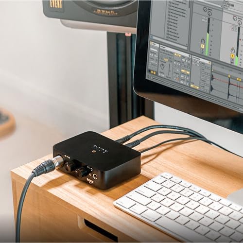 Rode Ai-1 Studio-Quality USB Audio Interface with Rode SC17 1.5m USB-C to USB-C Cable