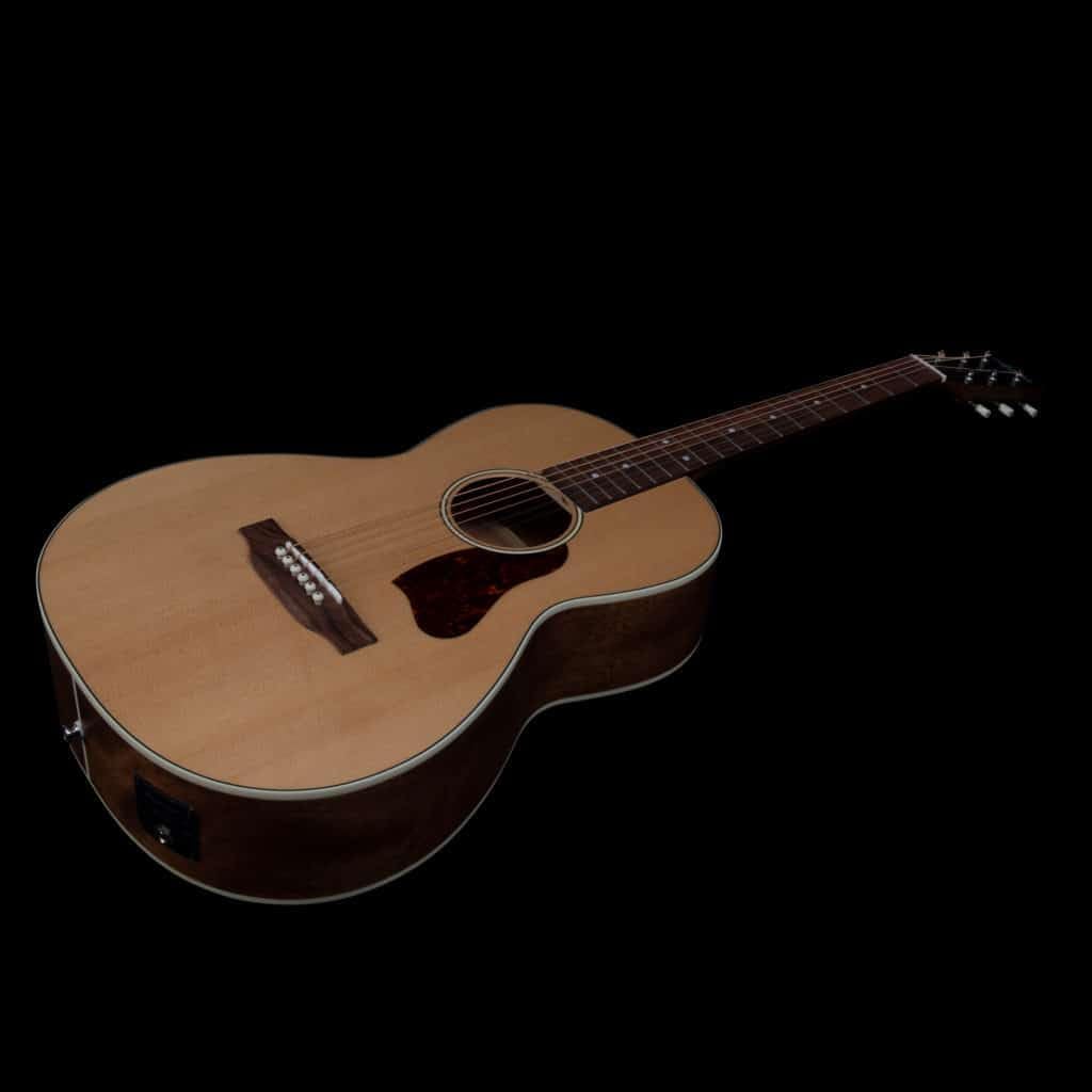 Art & Lutherie 6 String Acoustic-Electric Guitar, Right Hand, Natural, Full (050864)