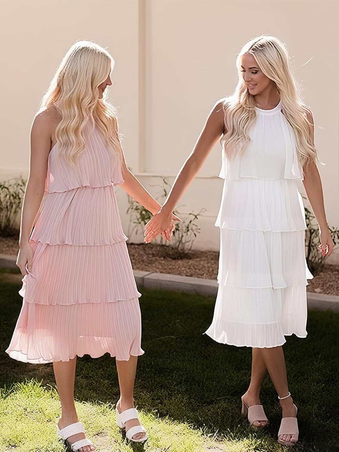 Women's Chiffon Bridesmaid Dresses Long Halter Neck Ruffle Formal Evening Dresses