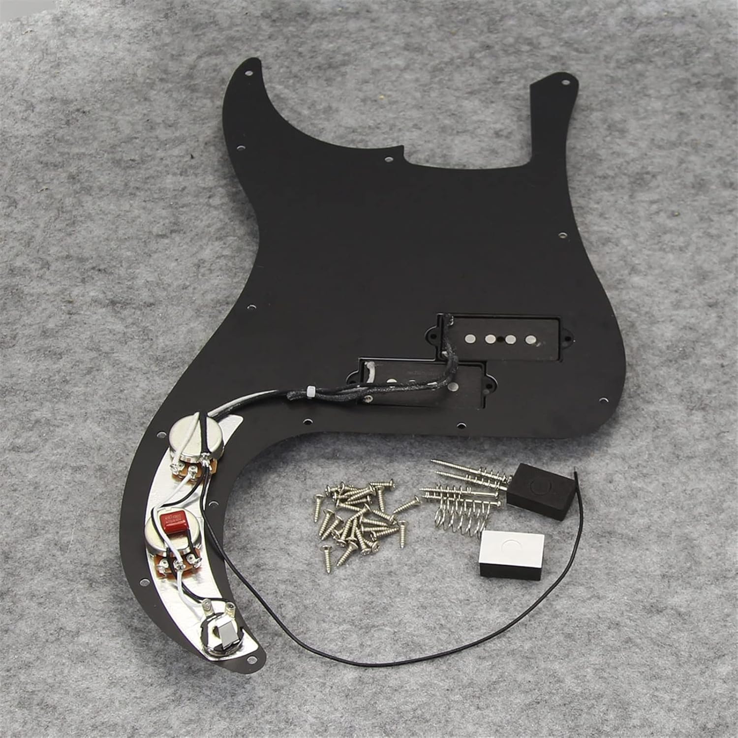 TSTS Prewired Loaded Bass Guitar Pickguard with Alnico 5 Pickup for 4-Strings Bass Guitar Prewired Pickup Pickguard (Color : 01)