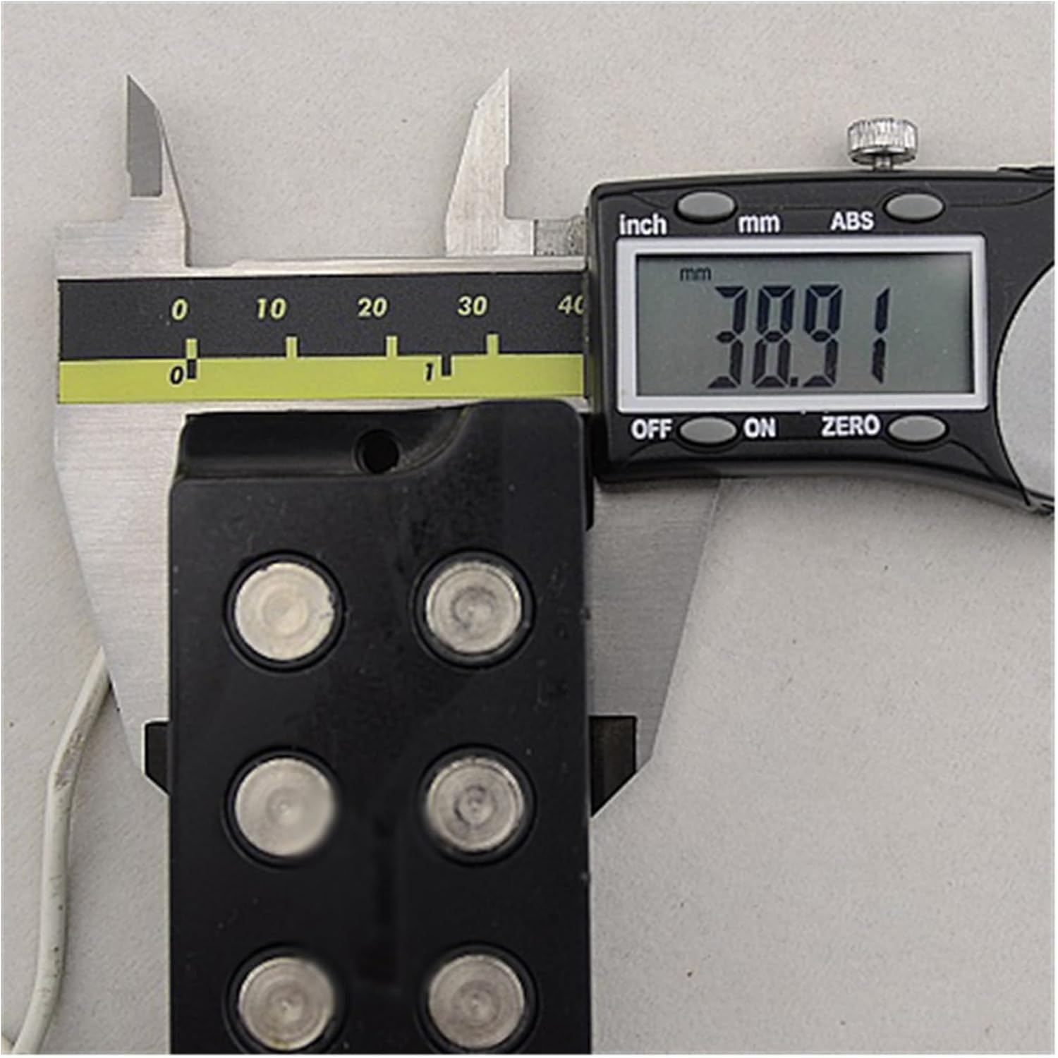 Guitar Pickups 4 String Electric Bass Guitar Large Magnetic Head Open Pickup Set with Mounting Screws