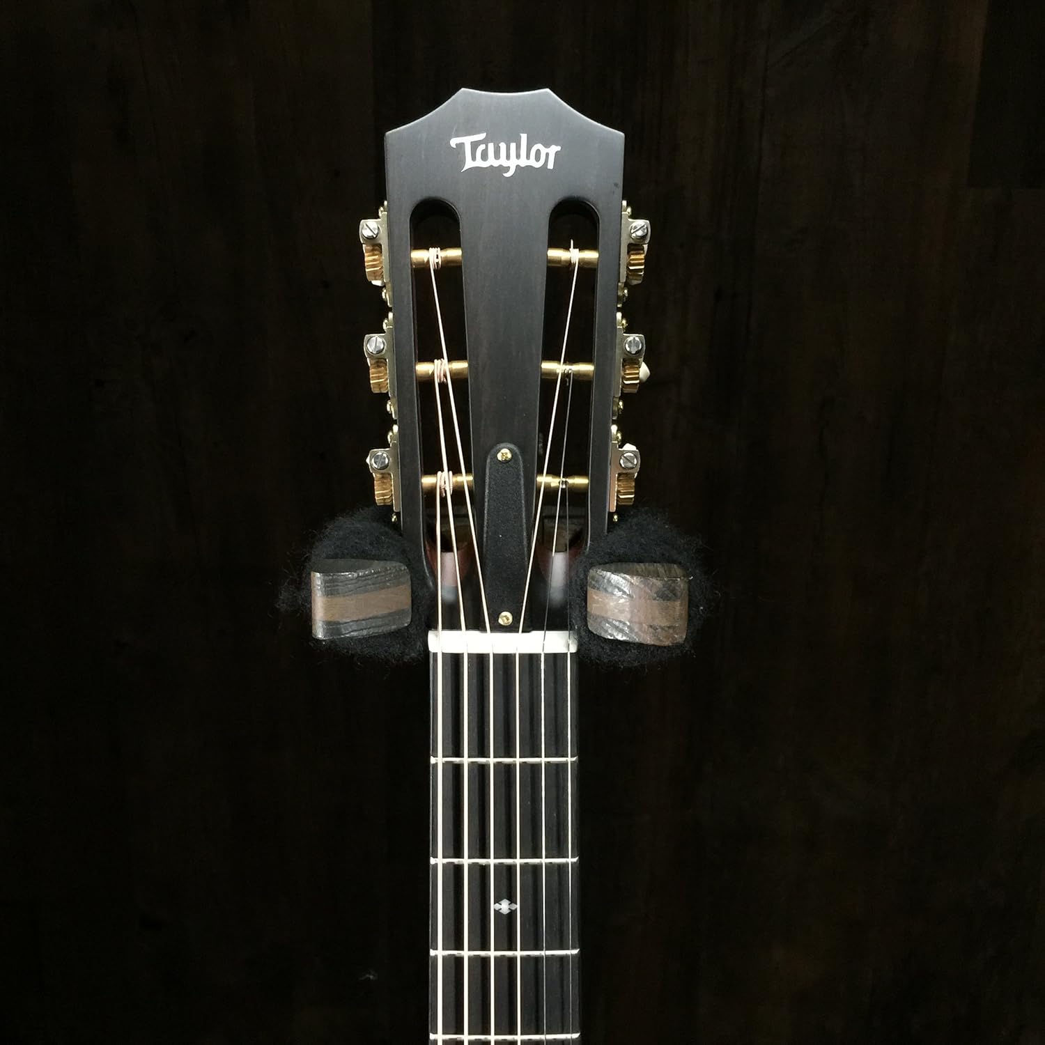 Taylor Guitars 322ce 12-Fret Grand Concert Acoustic-Electric Guitar