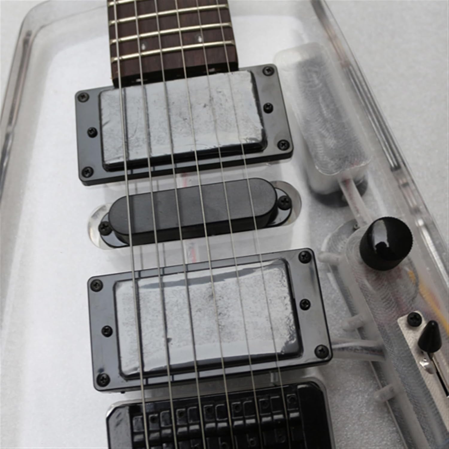 VENEKA Headless Electric Guitar Headless Portable Travel Guitar Acrylic Body Rosewood Fingerboard mini Electric Guitar