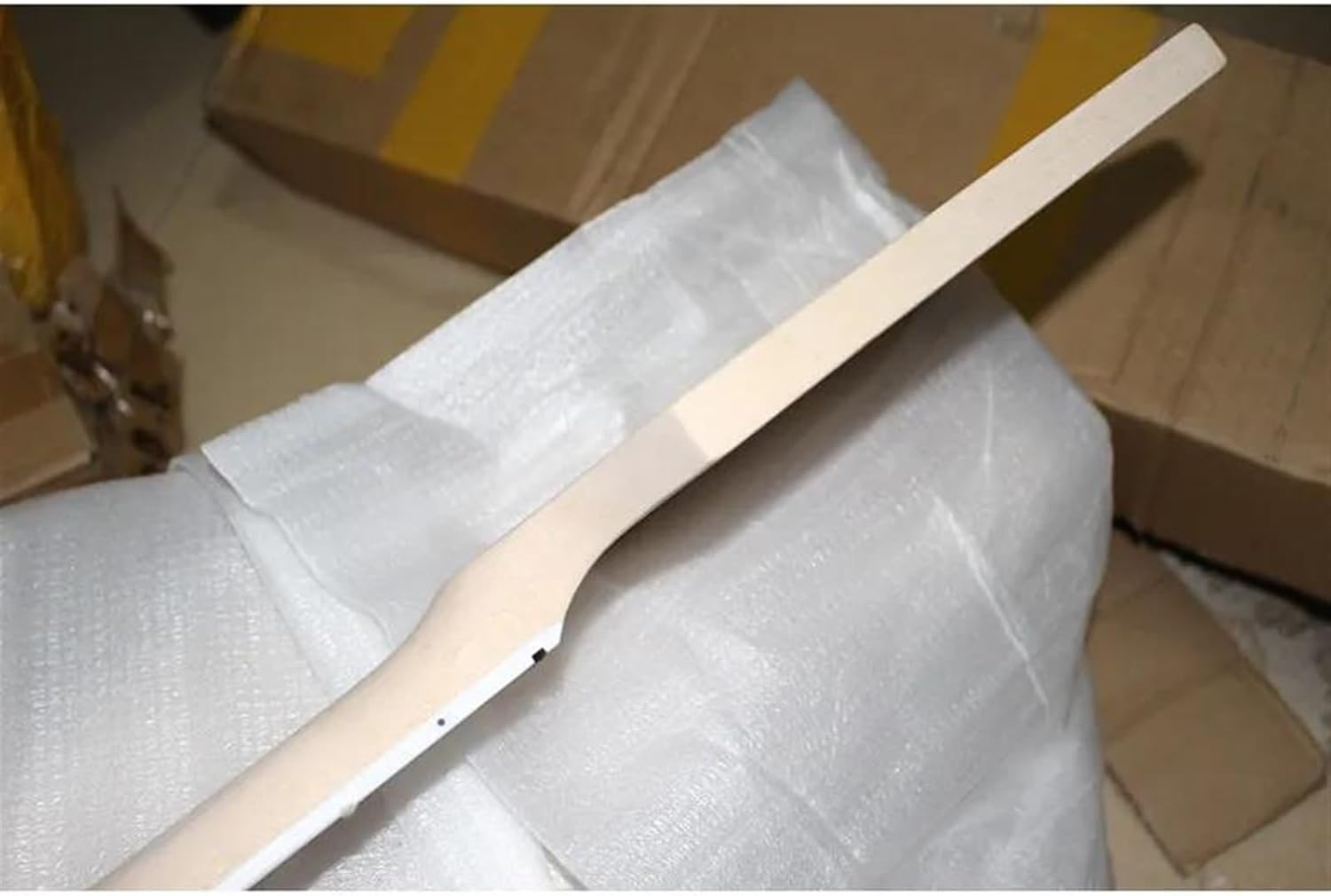 Replacement Guitar Neck 20 Frets Paddle Headstock DIY Maple Electric Bass Guitar Neck Rosewwood Fingerboard Inlay Block Guitar Accessories