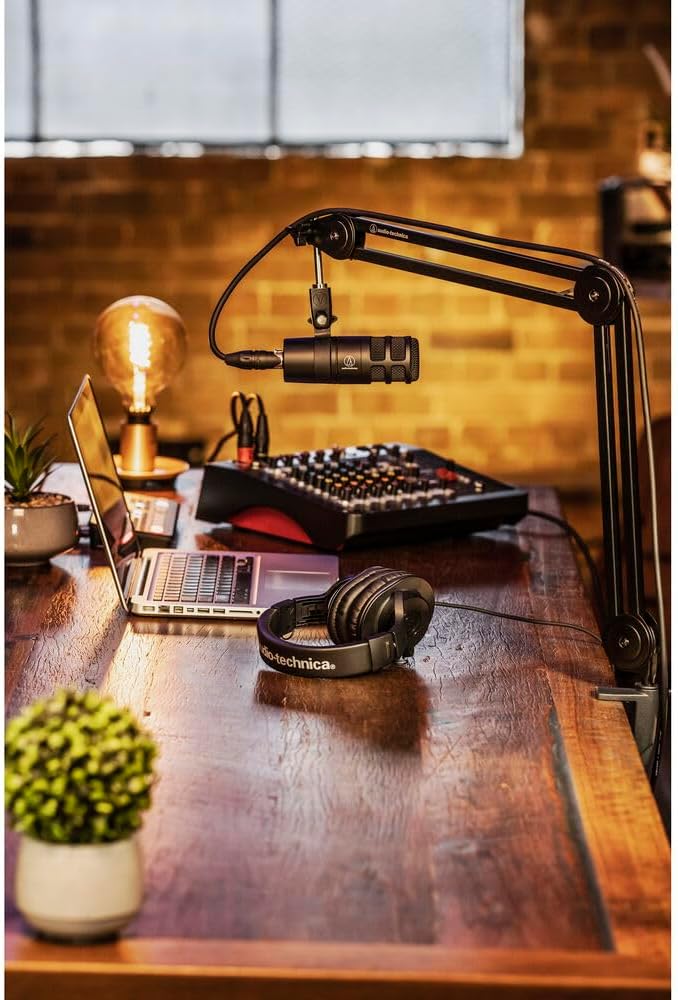 Audio-Technica AT2040 Hypercardioid Dynamic Podcast Microphone Bundled with 20ft XLR Cable + Microphone Arm (3 Items)