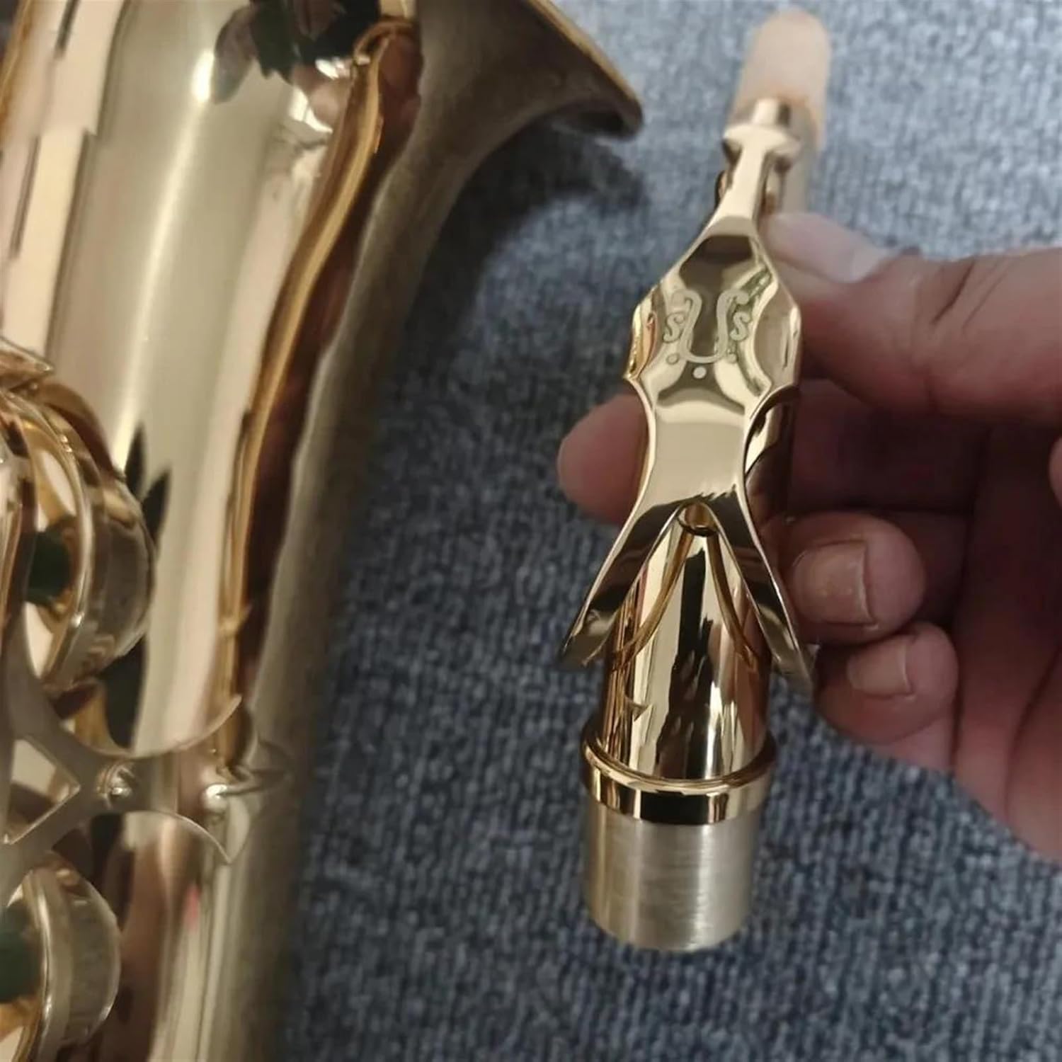 Gold Eb Tone Alto Saxophone Brass Shell Keys Japanese Craft Made Woodwind Jazz Instrument With Case (Color : Cloth case)