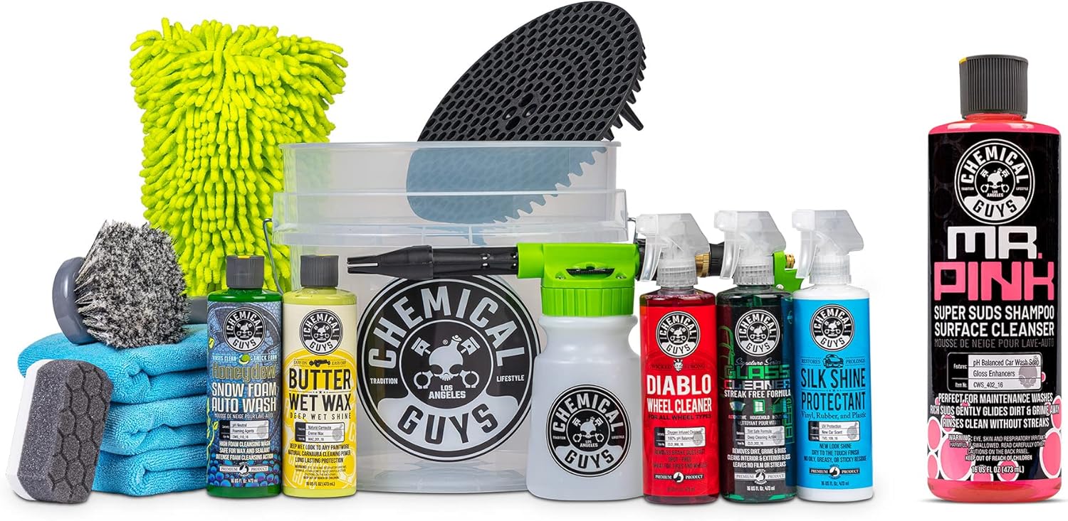 Chemical Guys CWS_402CW 14-Piece Arsenal Builder Car Wash Kit W/Foam Gun, Bucket and (5) 16 oz Car Care Cleaning Chemicals (Works w/Garden Hose) with Mr. Pink Foaming Car Wash Soap, 16 oz