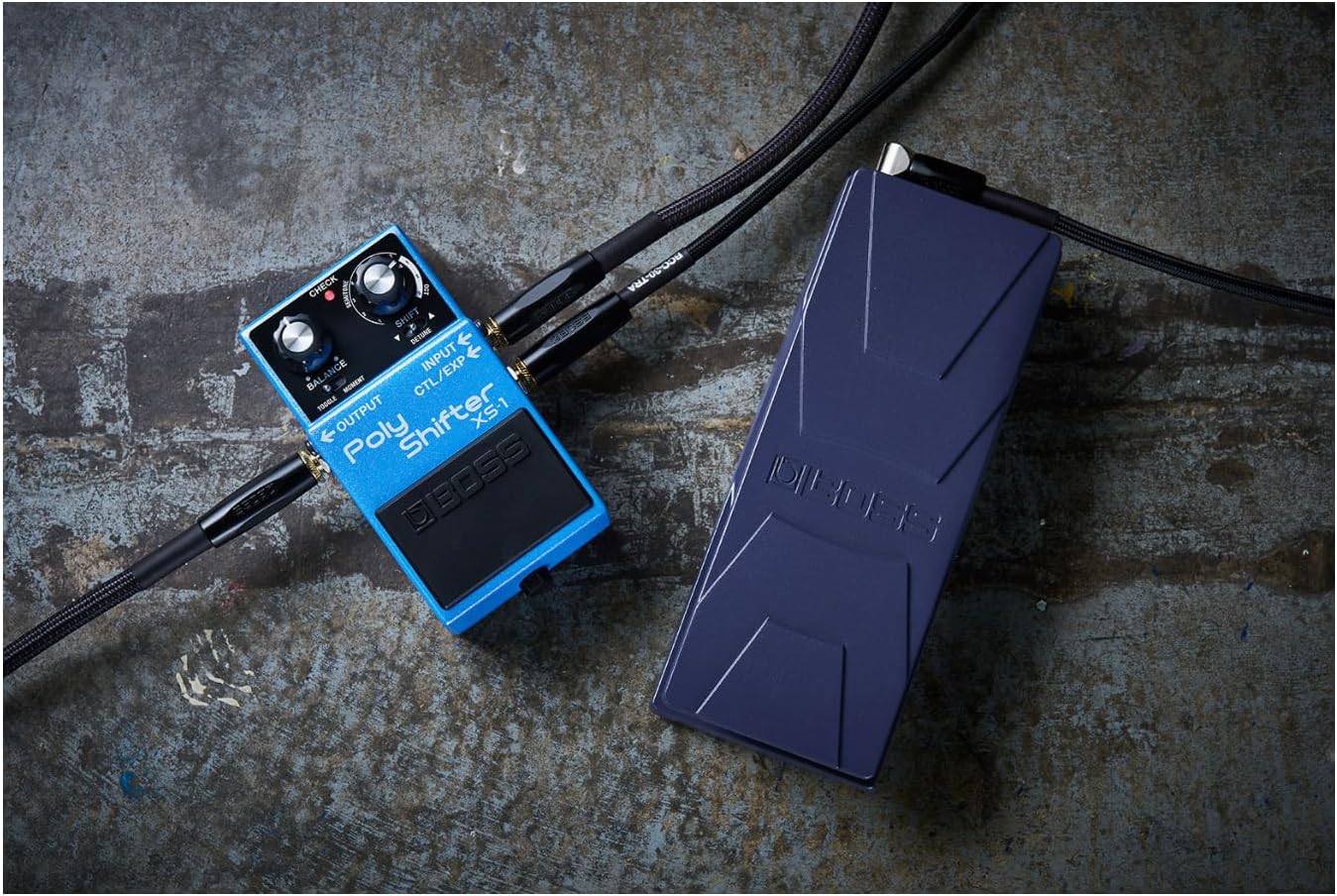BOSS XS-1 Poly Shifter | Compact Pitch Shifting Pedal | Class-Leading Quality | Change Guitar/Bass Pitch Across 7 Semitones or 3 Octaves | Natural Feel & Response | Connect External Footswitches