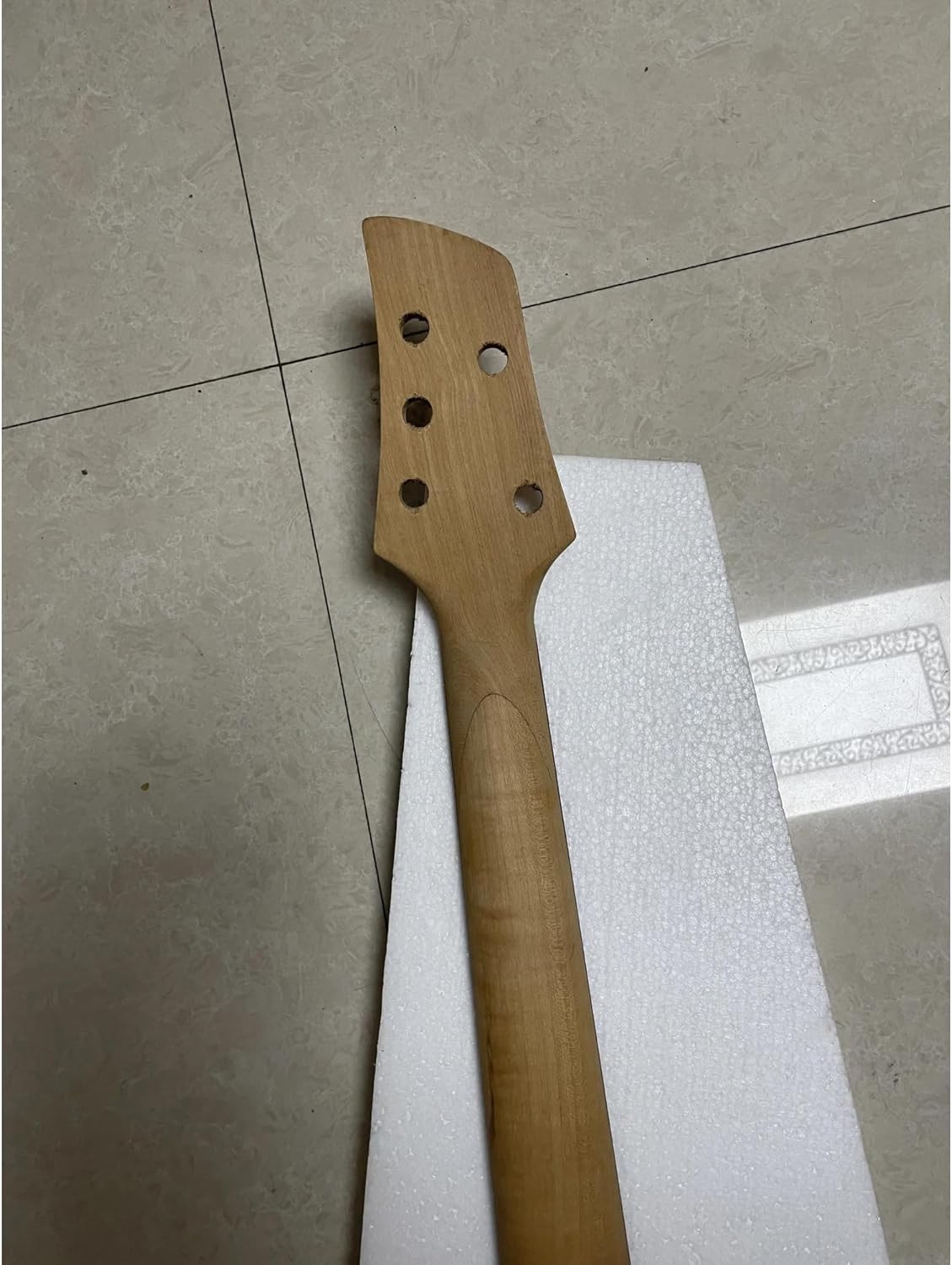 Guitar Body Guitar Replacement Parts 5 Strings Right Hand With Frets Unfinished Electric Bass Guitar 43inch Top Solid Wood Body Uncolored Bassguitar