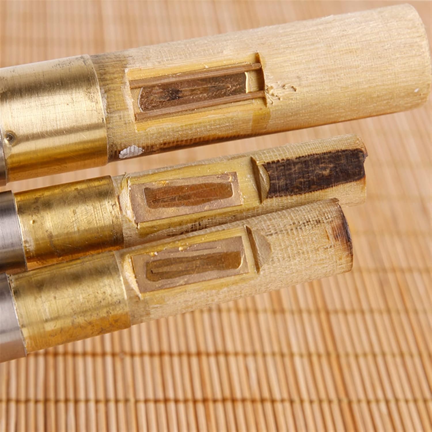 FLFL Hulusi Handmade Hulusi C/Bb Black Bamboo Cucurbit Flute with Case for Beginner