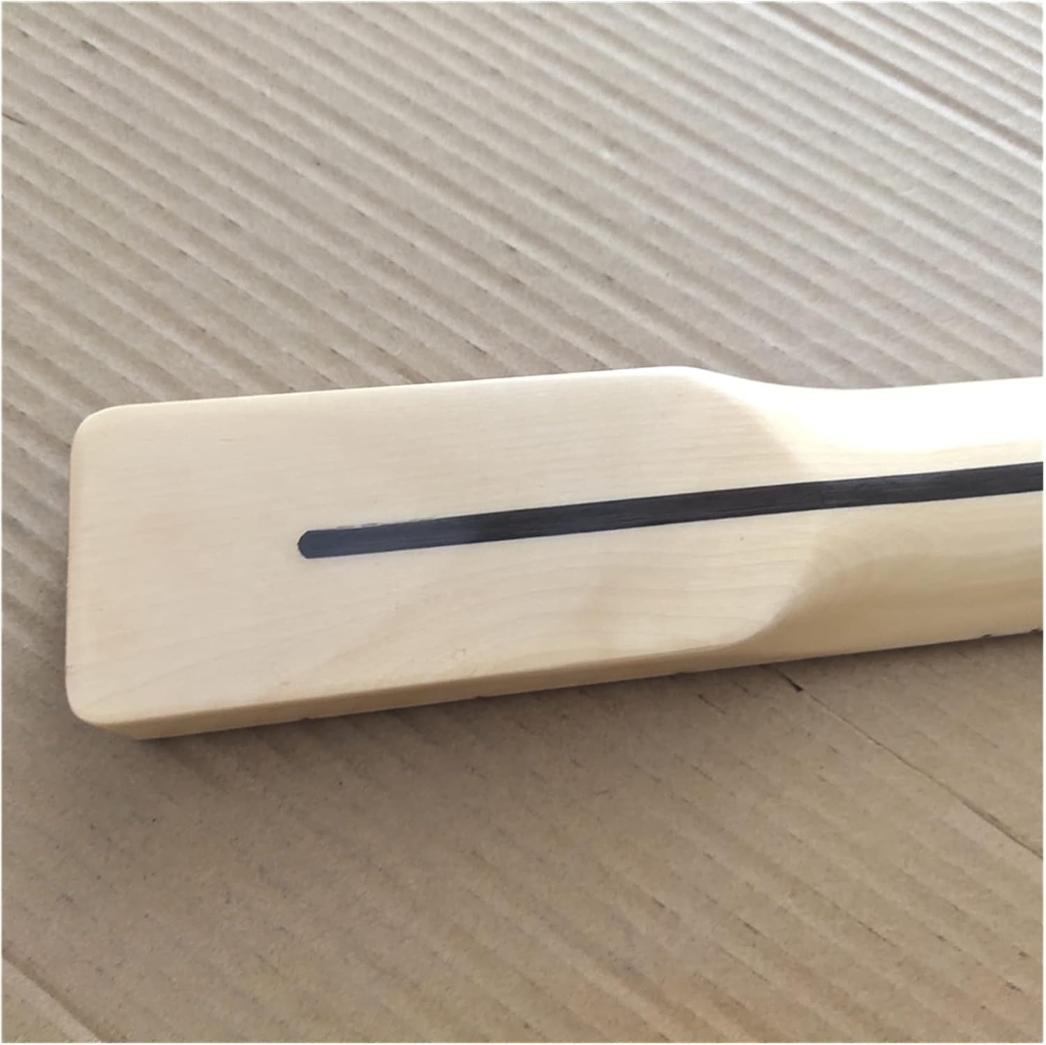 DIY Guitar Neck Gloss Maple Bass Guitar Neck 20 Fret Maple Fingerboard 4 String TL Bass Guitar Neck Parts Replacment Guitars Parts