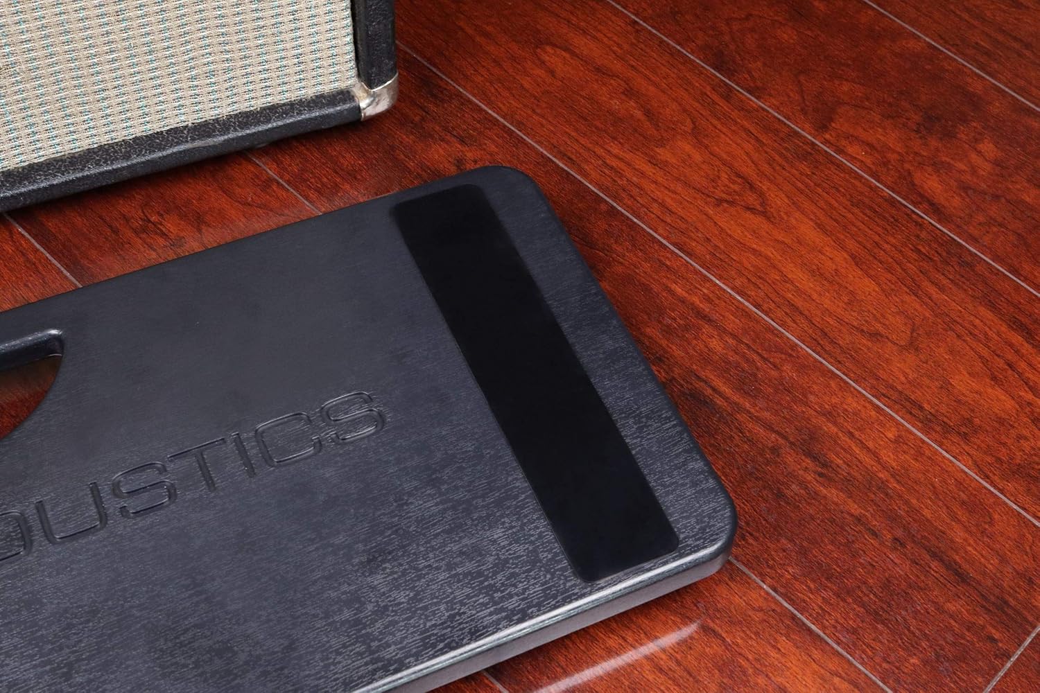 IsoAcoustics New Stage 1 Board (with Isolators)