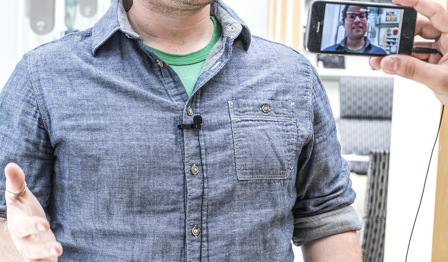 Shure MVL Mobile Lavalier Microphone