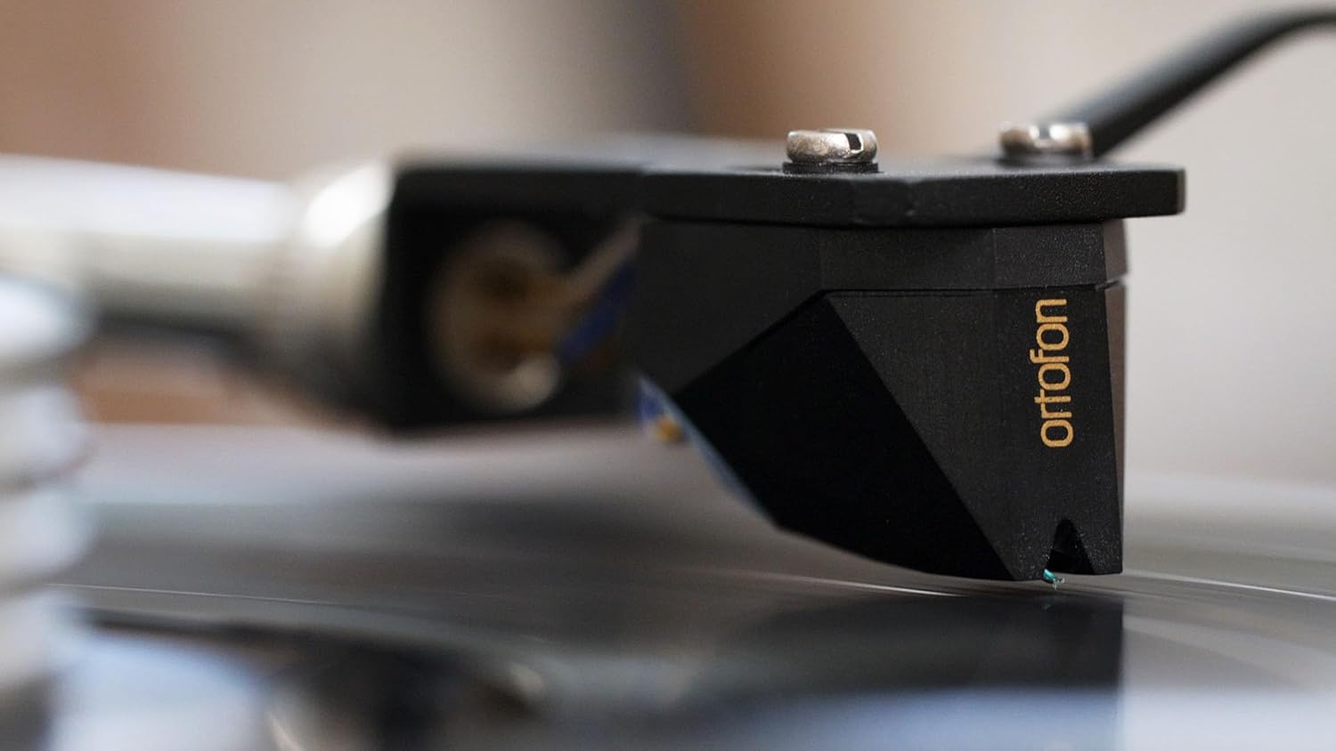Ortofon 2M Black Moving Magnet Phono Cartridge