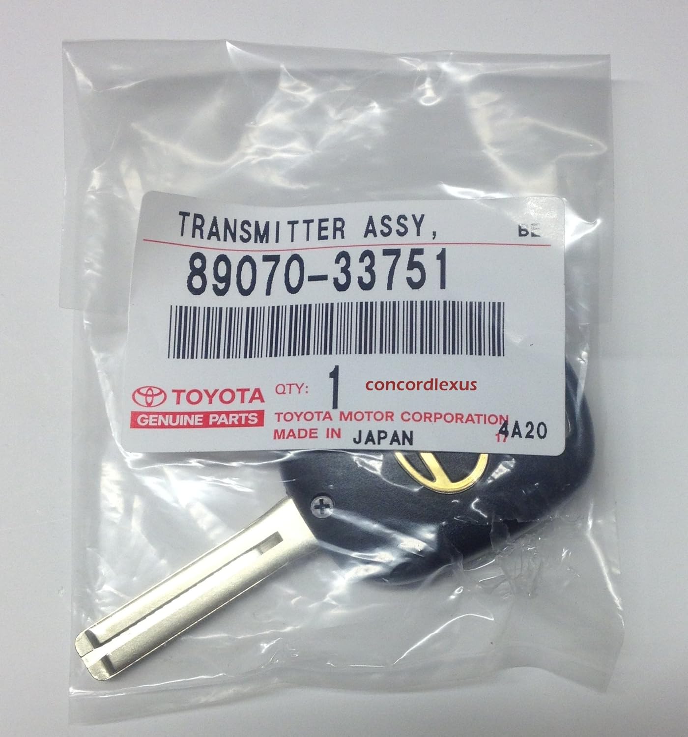 Lexus 89070-33751, Remote Control Transmitter for Keyless Entry and Alarm System
