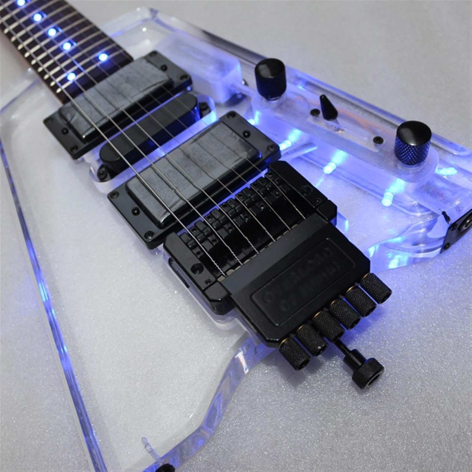 VENEKA Headless Electric Guitar Headless Portable Travel Guitar Acrylic Body Rosewood Fingerboard mini Electric Guitar