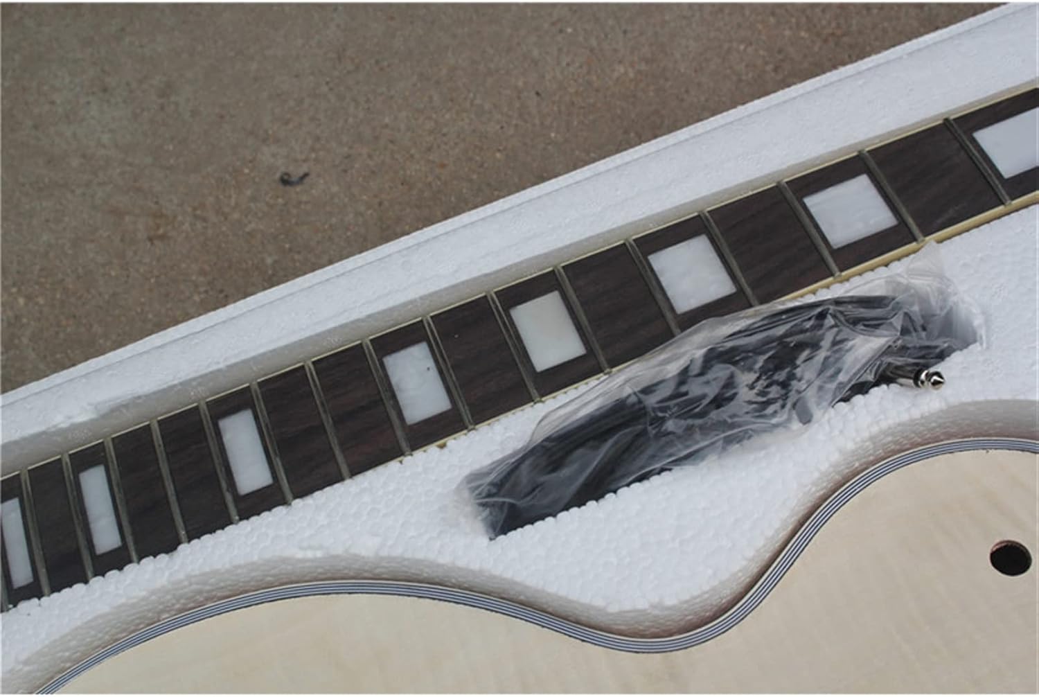 DIY Electric Guitar Kit 38 Inches Classic DIY 6 String Electric Guitar DIY Kit with Gold Plated Hardware