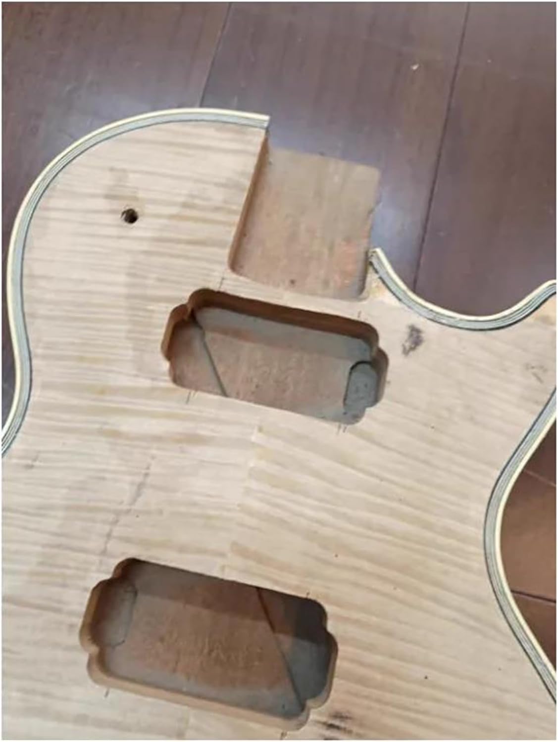 Guitar Body Guitar Replacement Parts Electric Guitar Peach Blossom Core Body Semi-finished Product Maple Veneer Pattern Maple Veneer