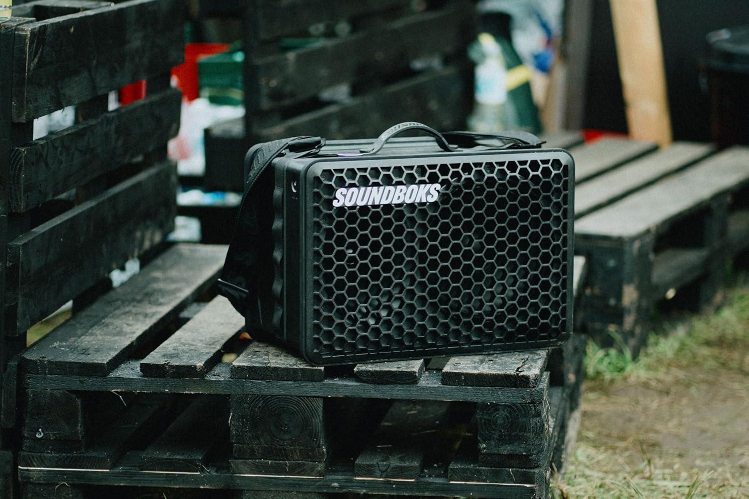 SOUNDBOKS Go - Portable Bluetooth Speaker - USB-C Charging Battery - Compact Performance Speaker for On The Go - Splash and Shockproof - 40 Hours Battery Life - 121 dB (Black)