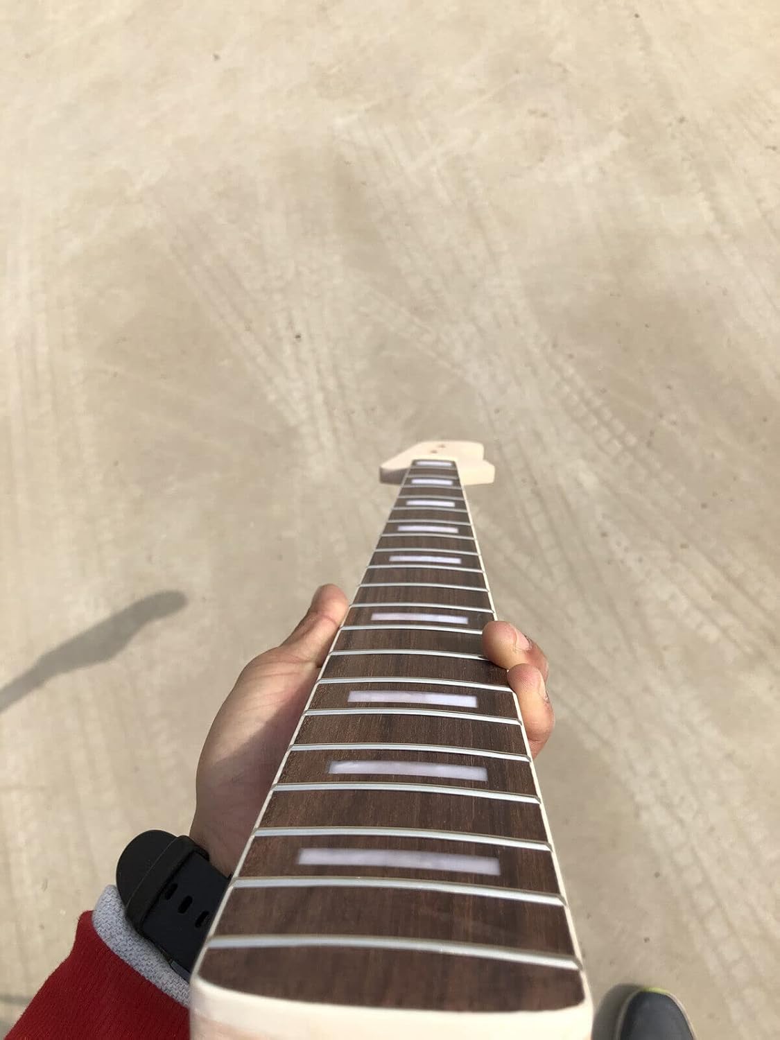 Maple Replacement Electric Bass Guitar Neck, 4-String 20 Fret 34'' Scale Length 38mm Nut and 64mm Heel Rosewood Fretboard Bolt On Unfinished Bass Neck DIY Installation & Repair