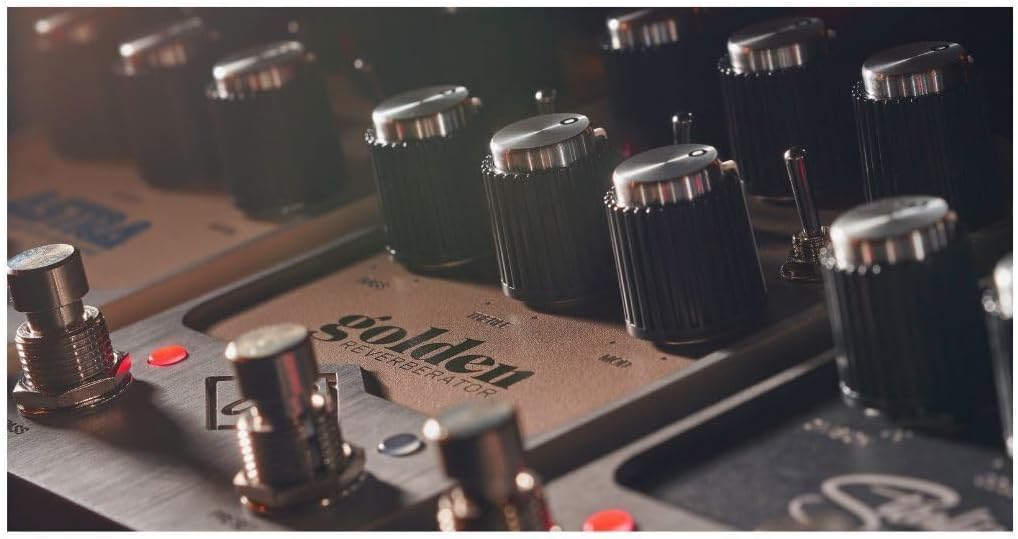 Universal Audio UAFX Golden Reverb Pedal