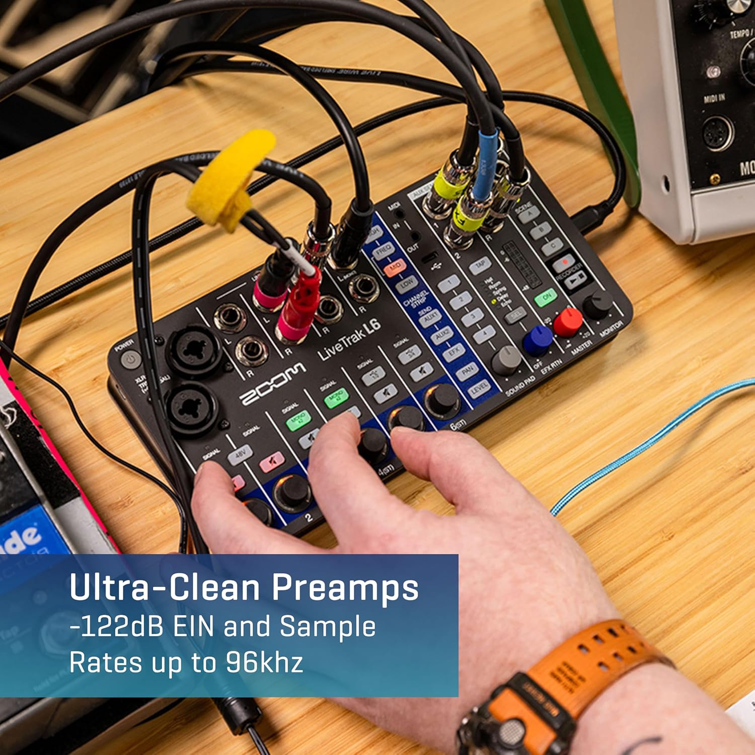 Zoom LiveTrak L6 10-Track Compact and Portable Digital Mixer/Recorder