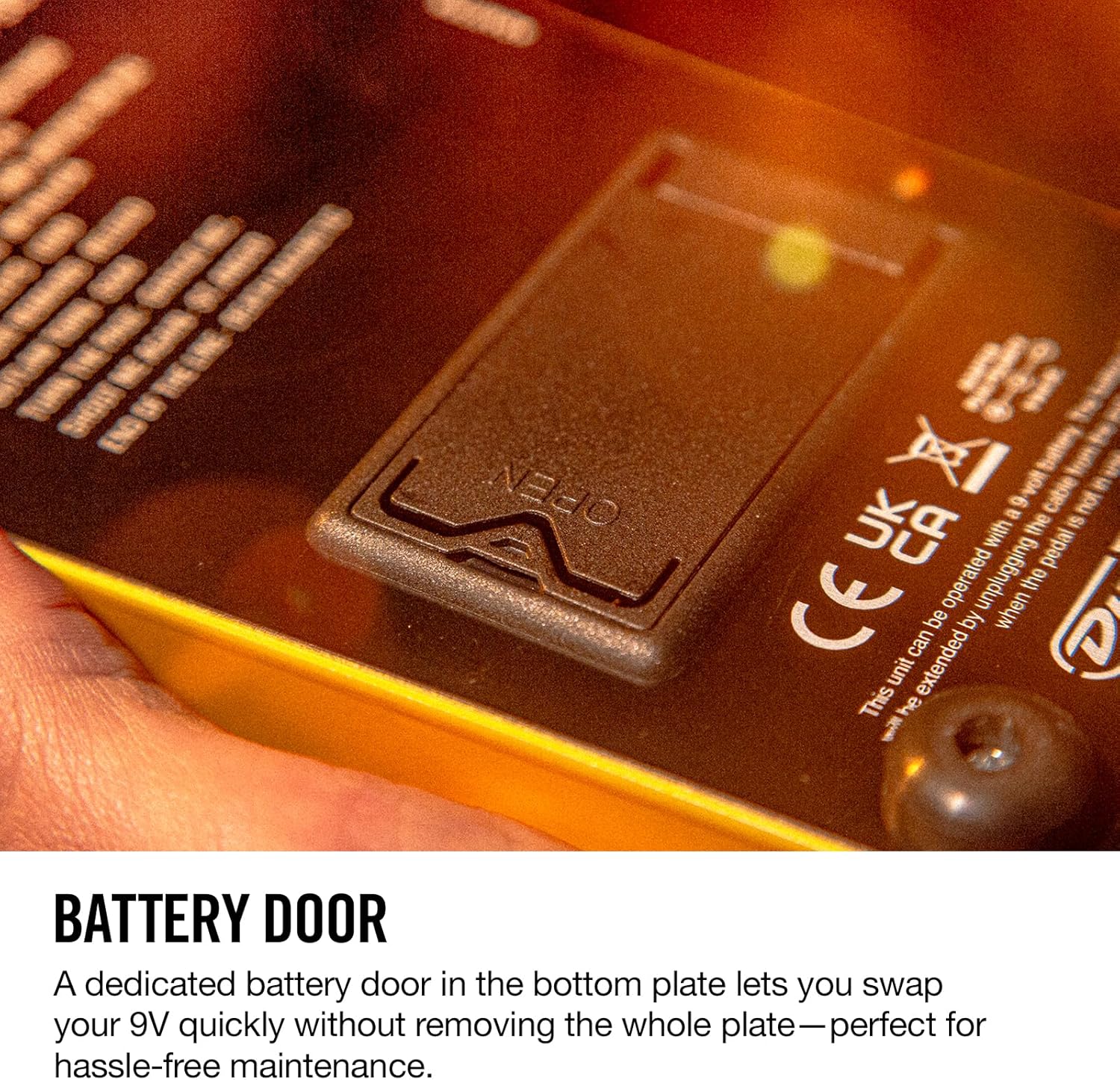 Kirk Hammett Cry Baby® Wah Yellow Sparkle Edition