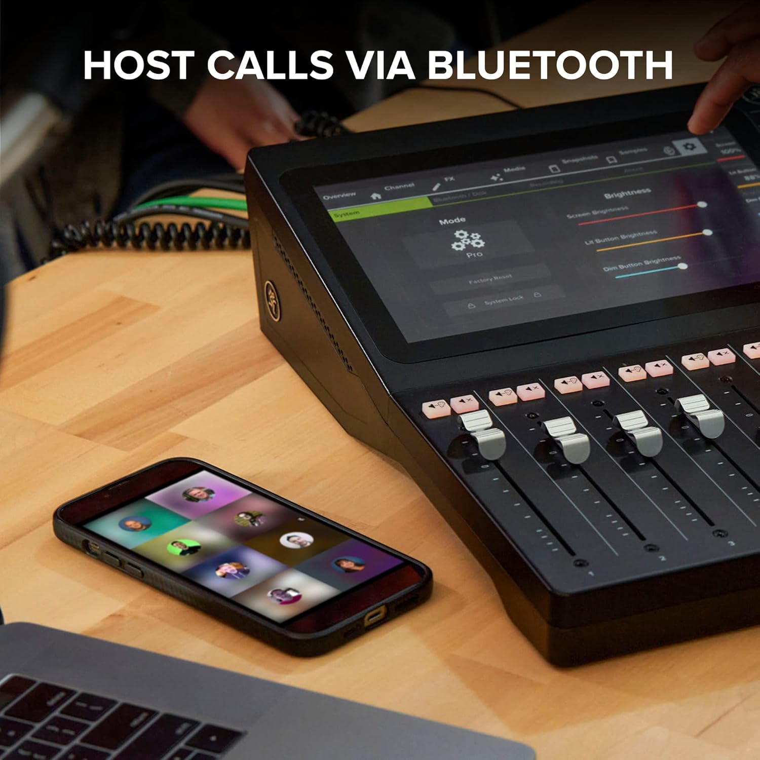 Mackie DLZ Creator Adaptive Digital Mixer for Podcasting, Streaming and YouTube with User Modes, Mix Agent Technology, Auto Mix, Onyx80 Mic Preamps