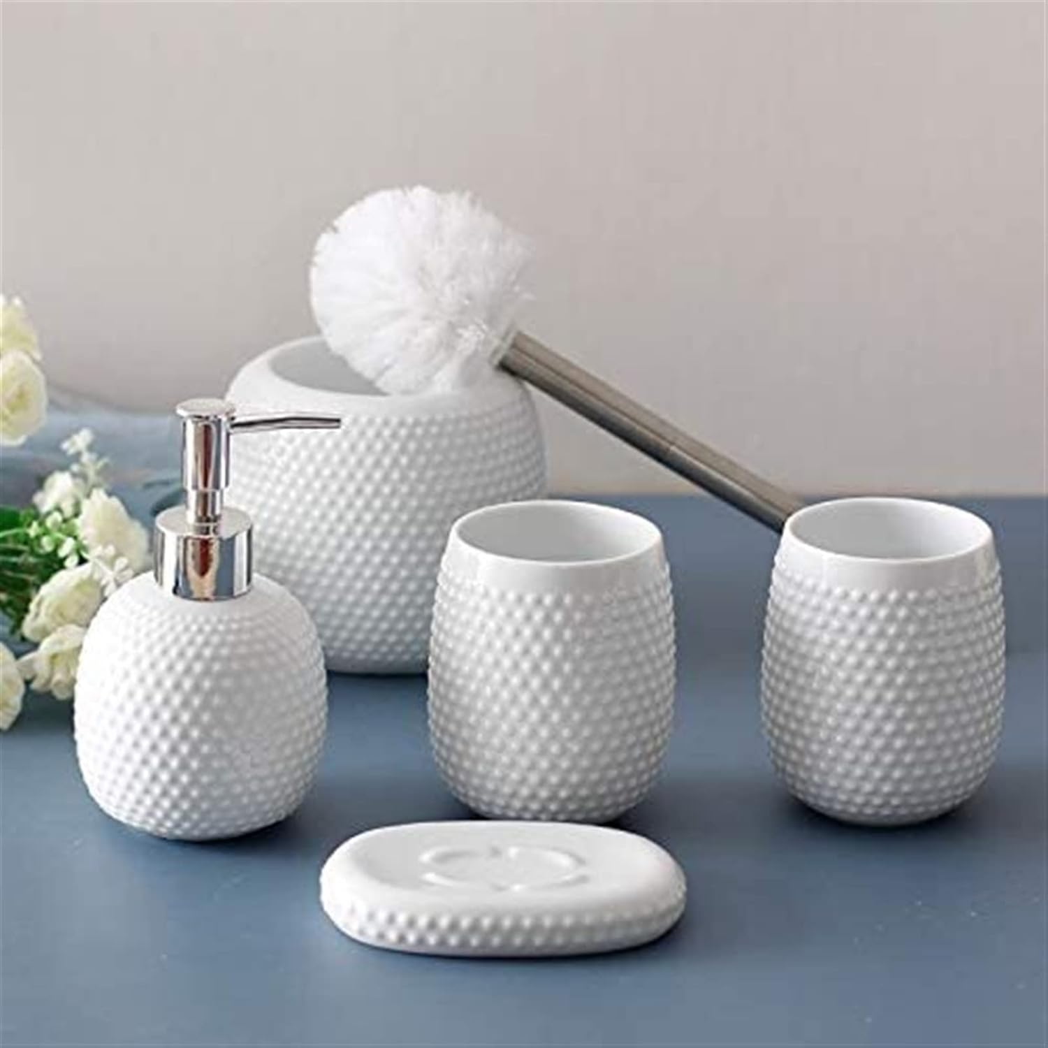 Home Bathroom Accessories Set Bathroom Accessories Wash Set Cleaning Brush Soap Dispenser Golf Shape Ceramic Toilet Brush Wash Cups Soap Dish Suitable for Hotel bathrooms