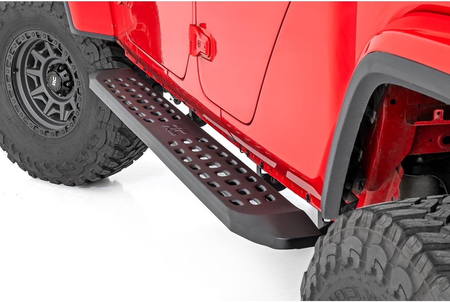 Rough Country RPT2 Running Board for Jeep Gladiator JT 4WD (2020-2025) - Sleek Profile, Non-Slip Step, Rust Resistant, Easy Install