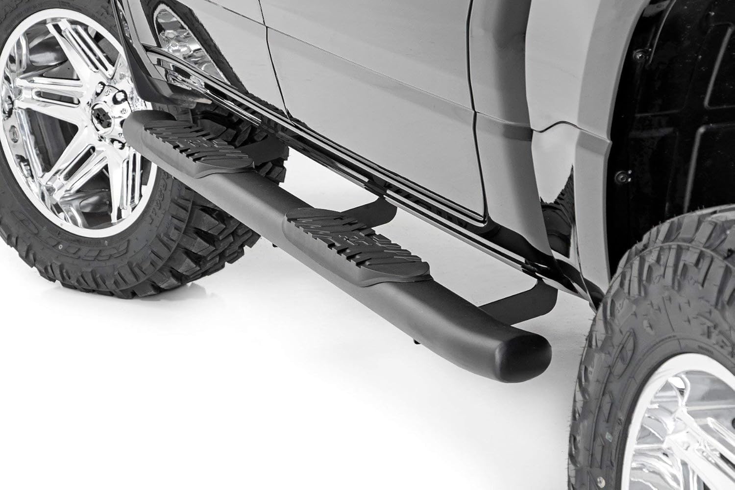 Rough Country Oval Nerf Steps for Ram 1500 (2019-2025) 1500 TRX (2021-2026) Crew Cab - OEM Style Rails with Built-in Side Steps