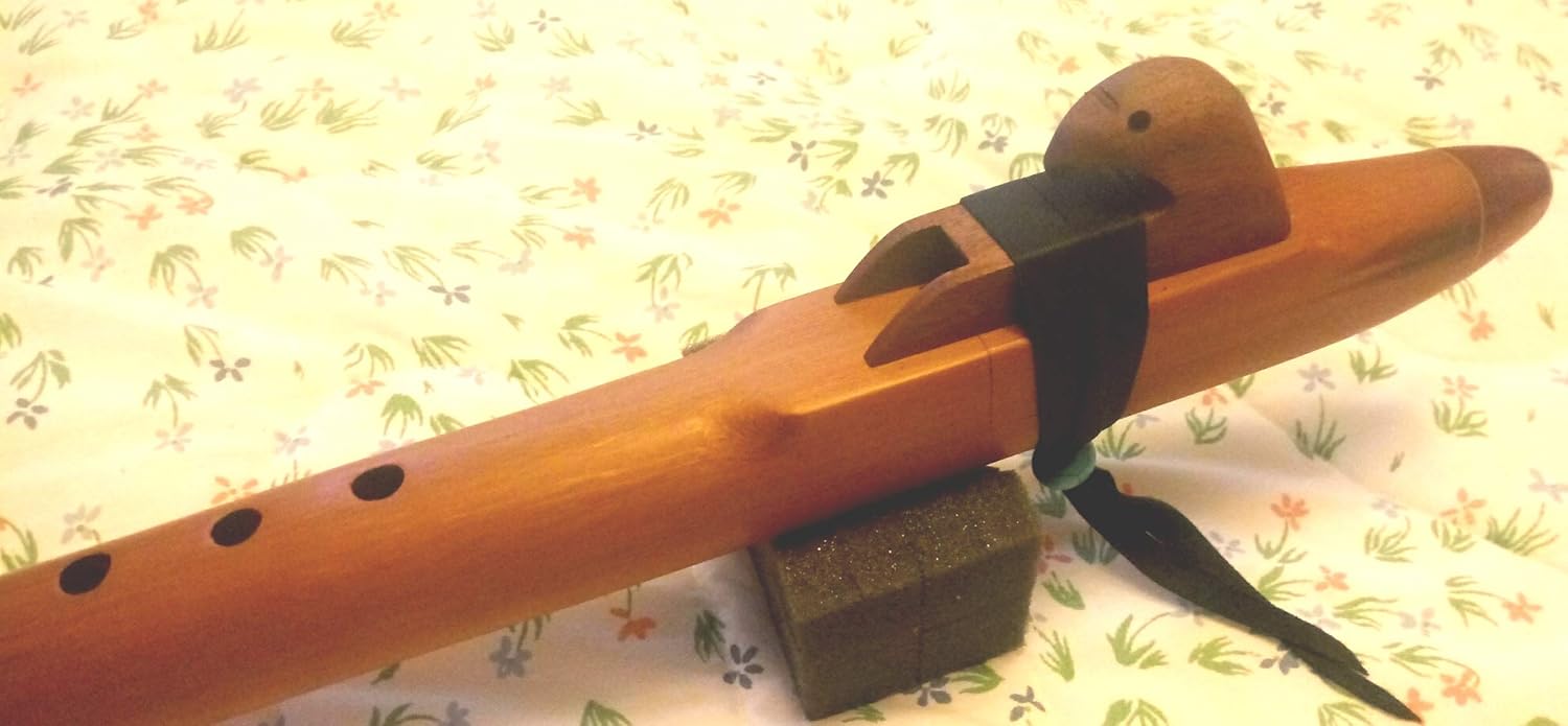 Native American Flute - Western Cedar Key F hand Made - beautiful sound