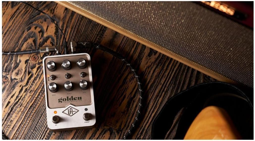 Universal Audio UAFX Golden Reverb Pedal
