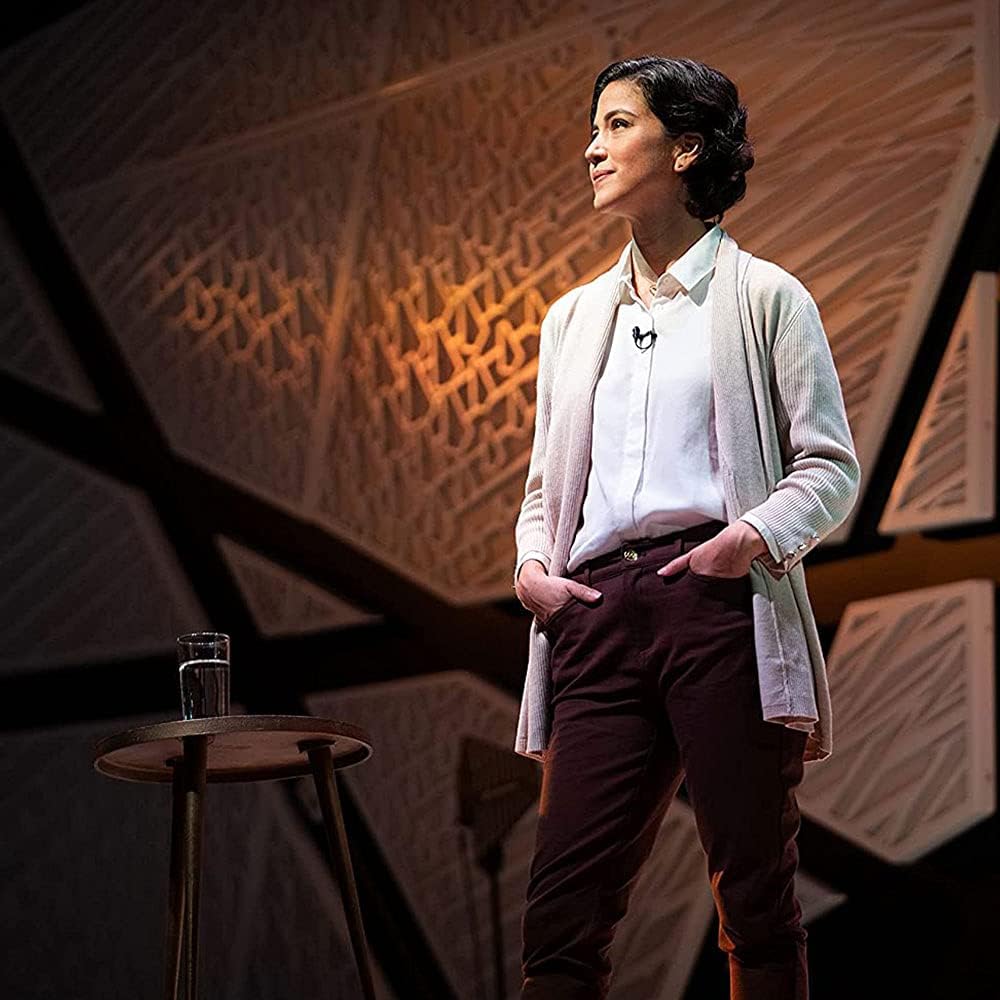 Sennheiser EW-D ME2 Set Digital Wireless Omni Lavalier Microphone System (R4-9: 552 to 607 MHz) Bundle with Rapid Charger and Wireless System Bag