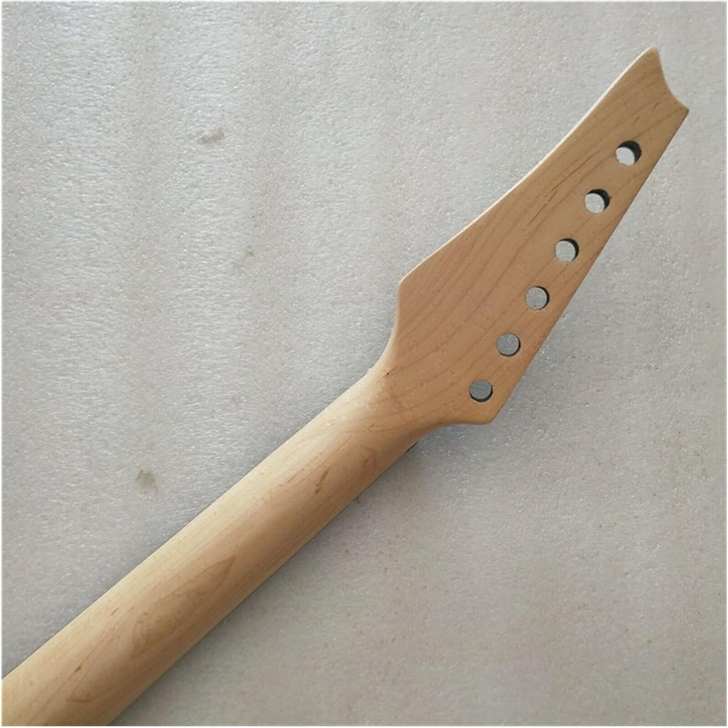 Maple 24 Frets Electric Guitar Neck Part Rosewood Fingerboard Locking Nut Guitar Neck Replacement Unfinished Guitar Neck