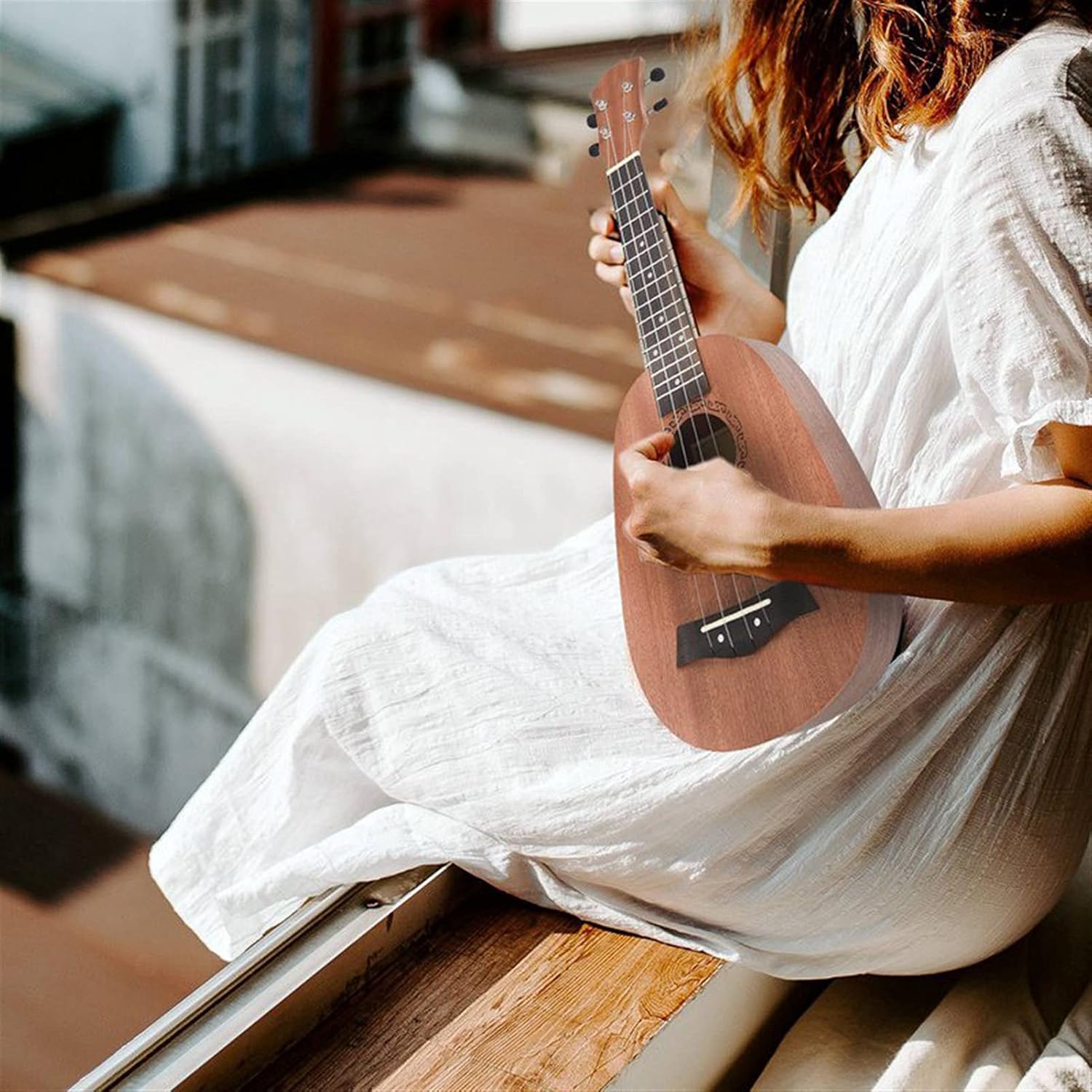 Ukulele 21inch 4 Strings Pineapple Style Mahogany Hawaii Ukulele Electric Bass Guitar for Guitarra Musical Instruments Music Lovers