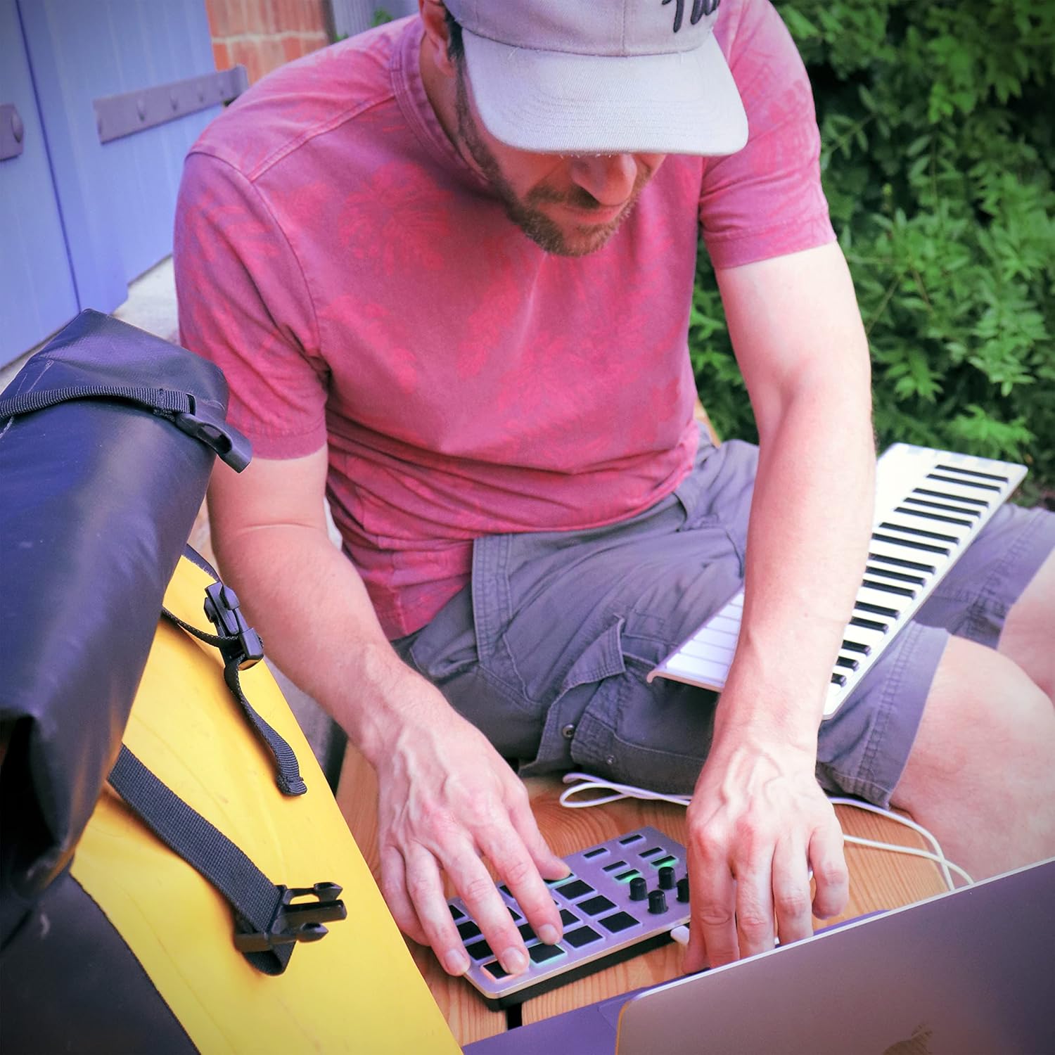 Xkey 25 + Xjam USB | Mobile MIDI Keyboard & Controller Pack | Ultra-Thin, Aluminum, Mobile-Friendly | Velocity-Sensitive, Polyphonic Aftertouch | Plug & Play via USB