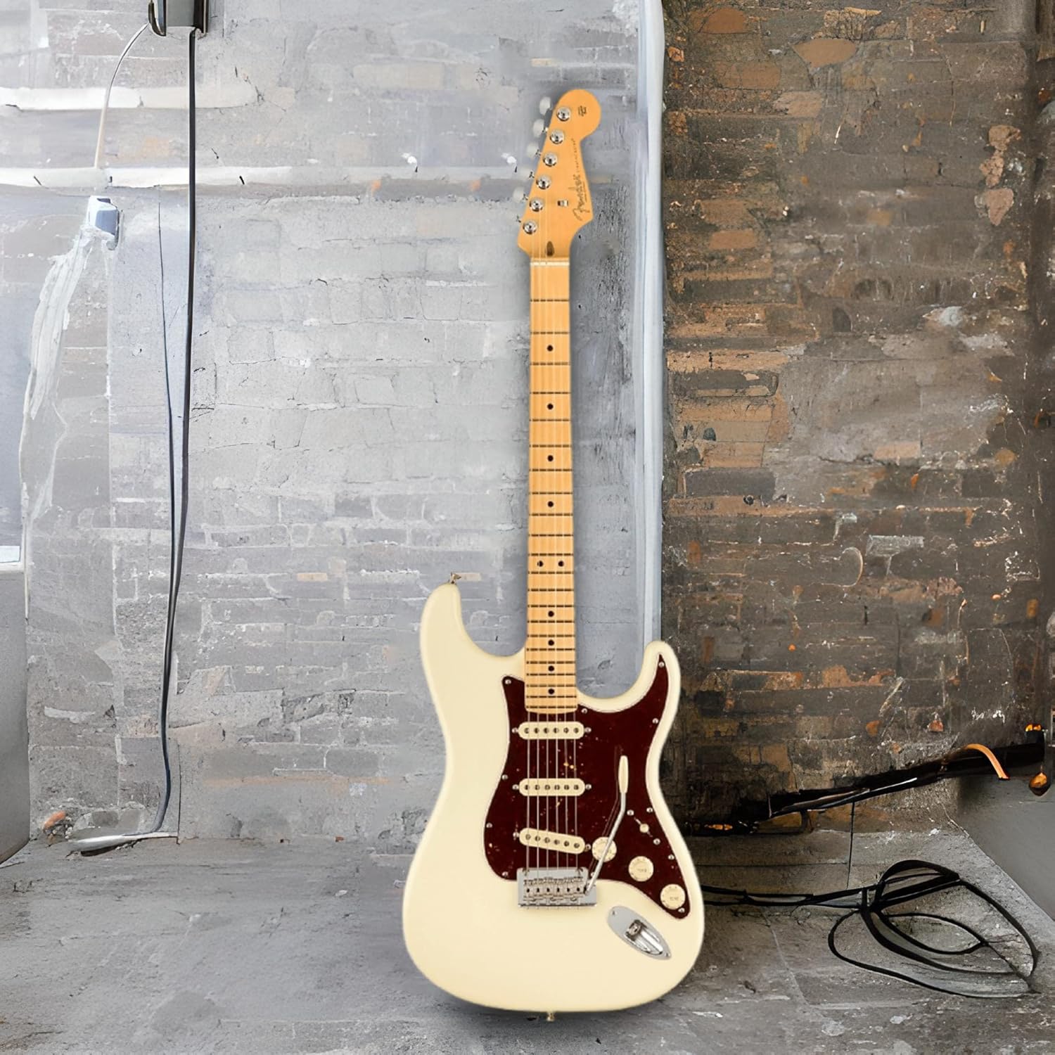 Fender American Professional II Stratocaster - Olympic White with Maple Fingerboard