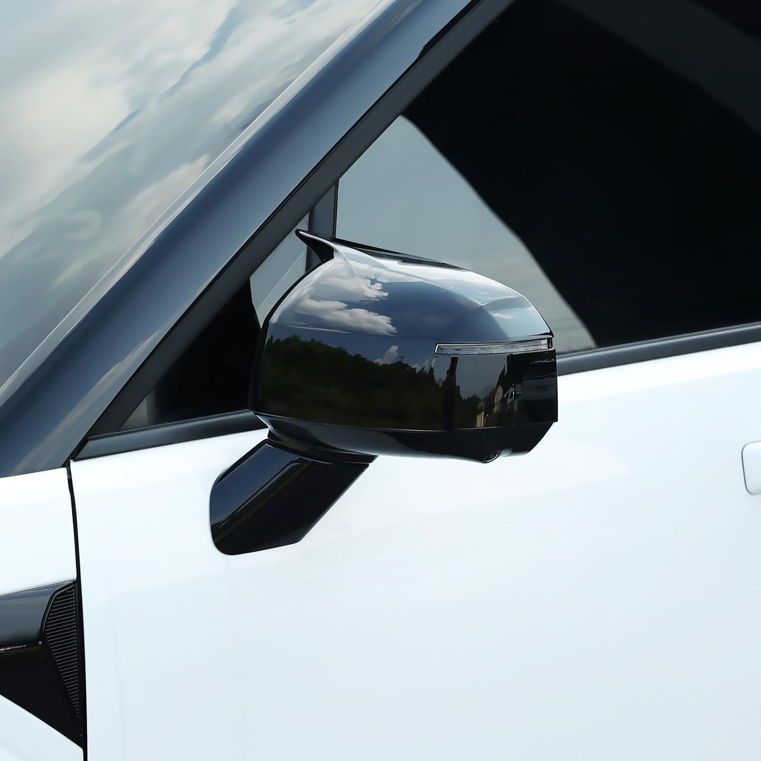 YOUTOOCAR 2PCS Exterior Mirror Covers Side Rear View Mirror Covers Compatible with Hyundai Santa Fe 2024-2025 Accessories (Glossy Black)