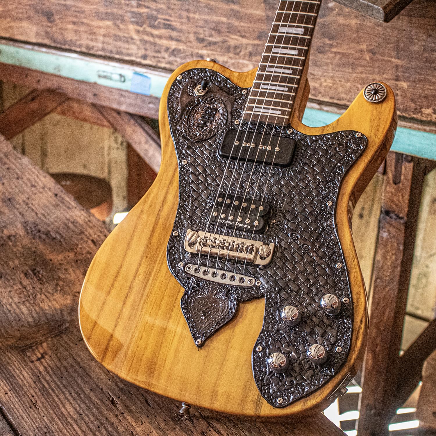 Sawtooth ET RipSaw Series Michael Angelo Batio Collection 24 Fret Electric Guitar w Custom Leather Pickguard - Whiskey Gold Finish