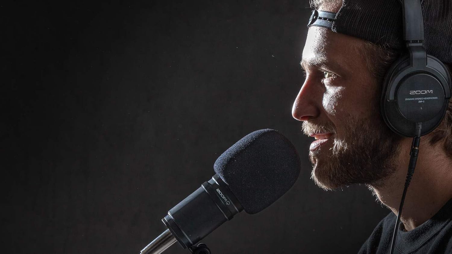 Rode RODECaster Pro 2 Podcast Production Console with 2x Zoom ZDM-1 Podcast Microphone Packs and 2x StreamEye LowPro Low Profile Mic Arms