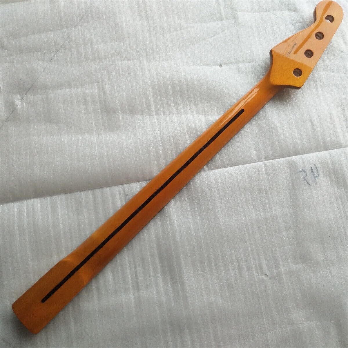 34 Inch P Bass Guitar Neck Maple 4 String 20 Fret Maple Fingerboard Yellow