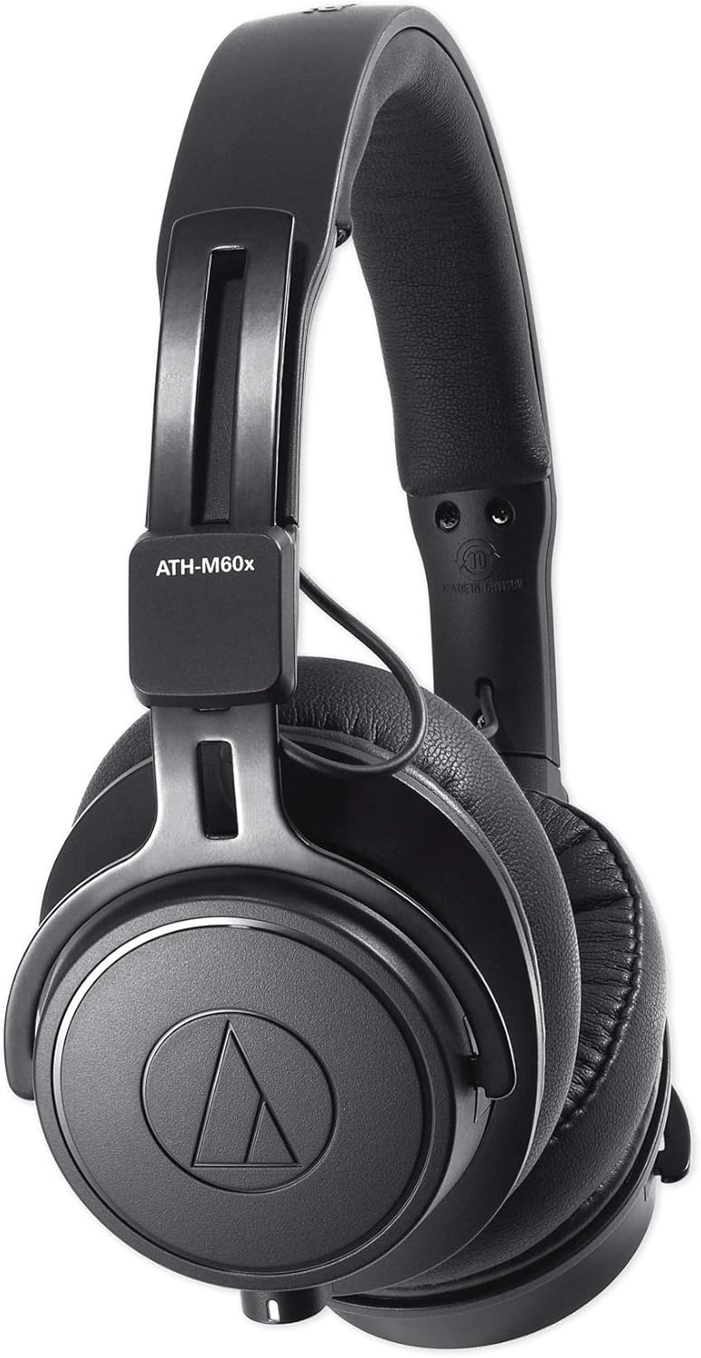 Audiosavings Bundle: Mackie DL32SE 32-Channel Digital Rack Mixer with Onyx+ Preamps and 32x32 USB Interface Bundle with Audio-Technica ATH-M60X Closed-Back Monitor Headphones (2 Items)