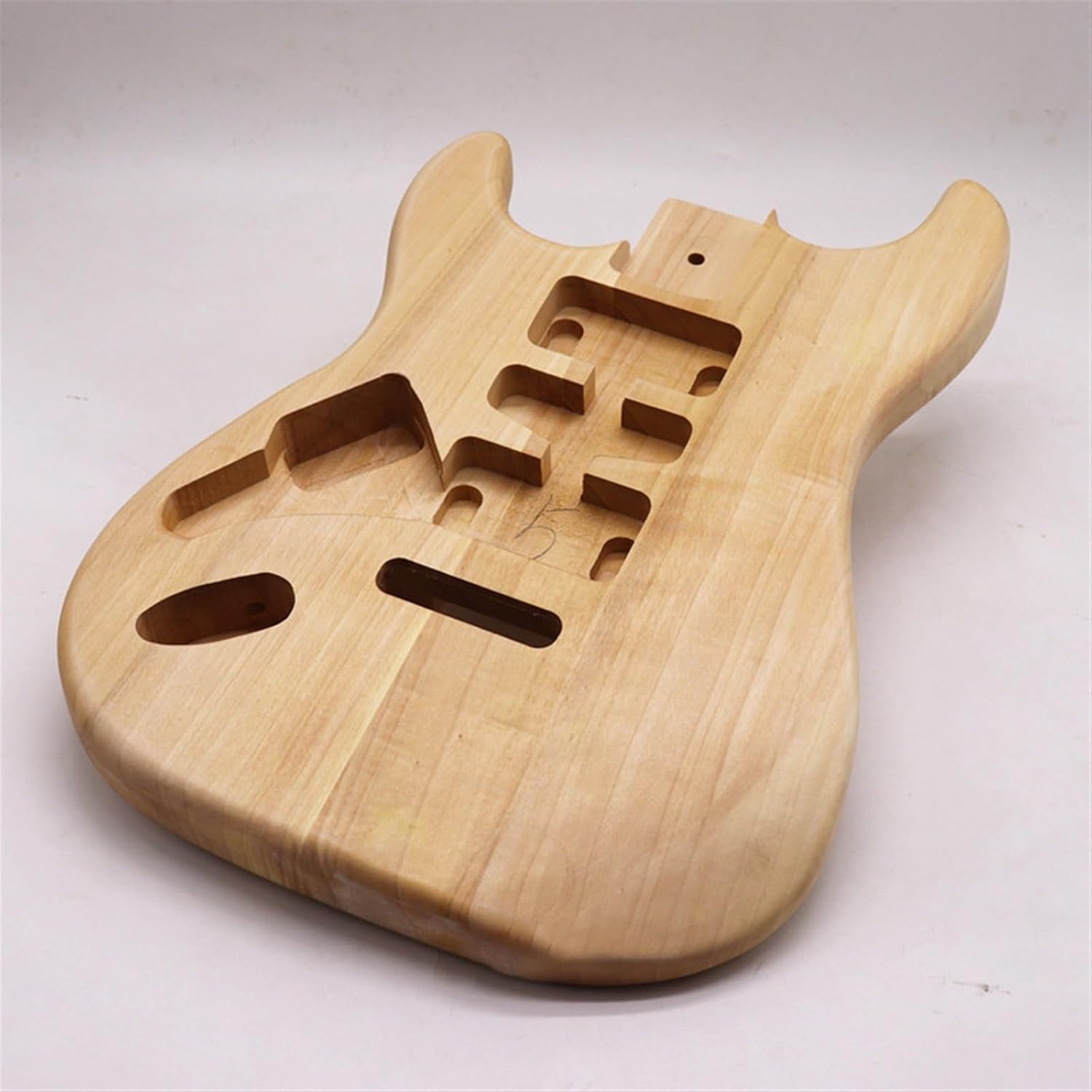 Guitar Body Guitar Replacement Parts Poplar Body Solid Wood 3-4 Piece Left-hand Electric Guitar Body Modification Assembly DIY Electric Guitar Accessories